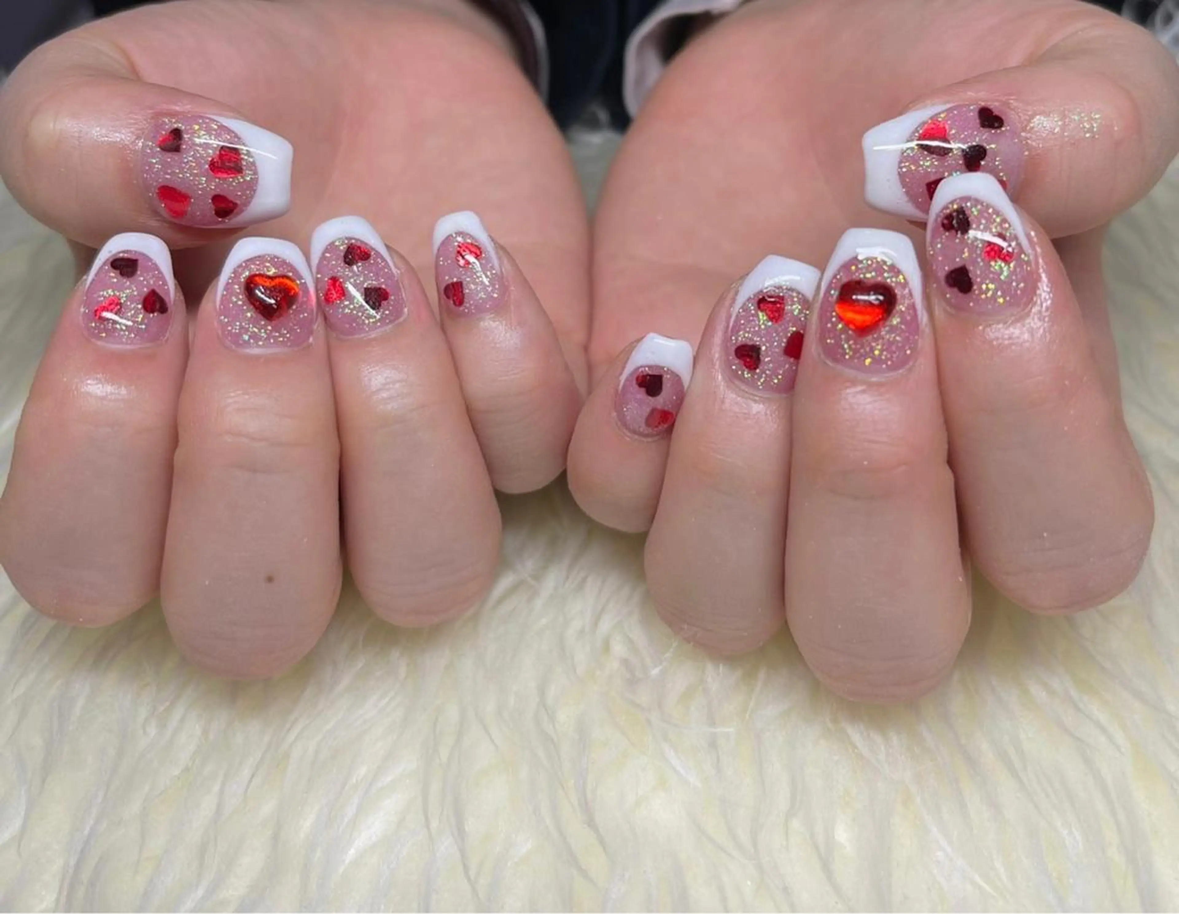 ネイル 長さ出し フレンチネイル ジェルネイル 卒業式 ハート ハンドネイル Nail&eye Belire 新宿のネイルデザイン