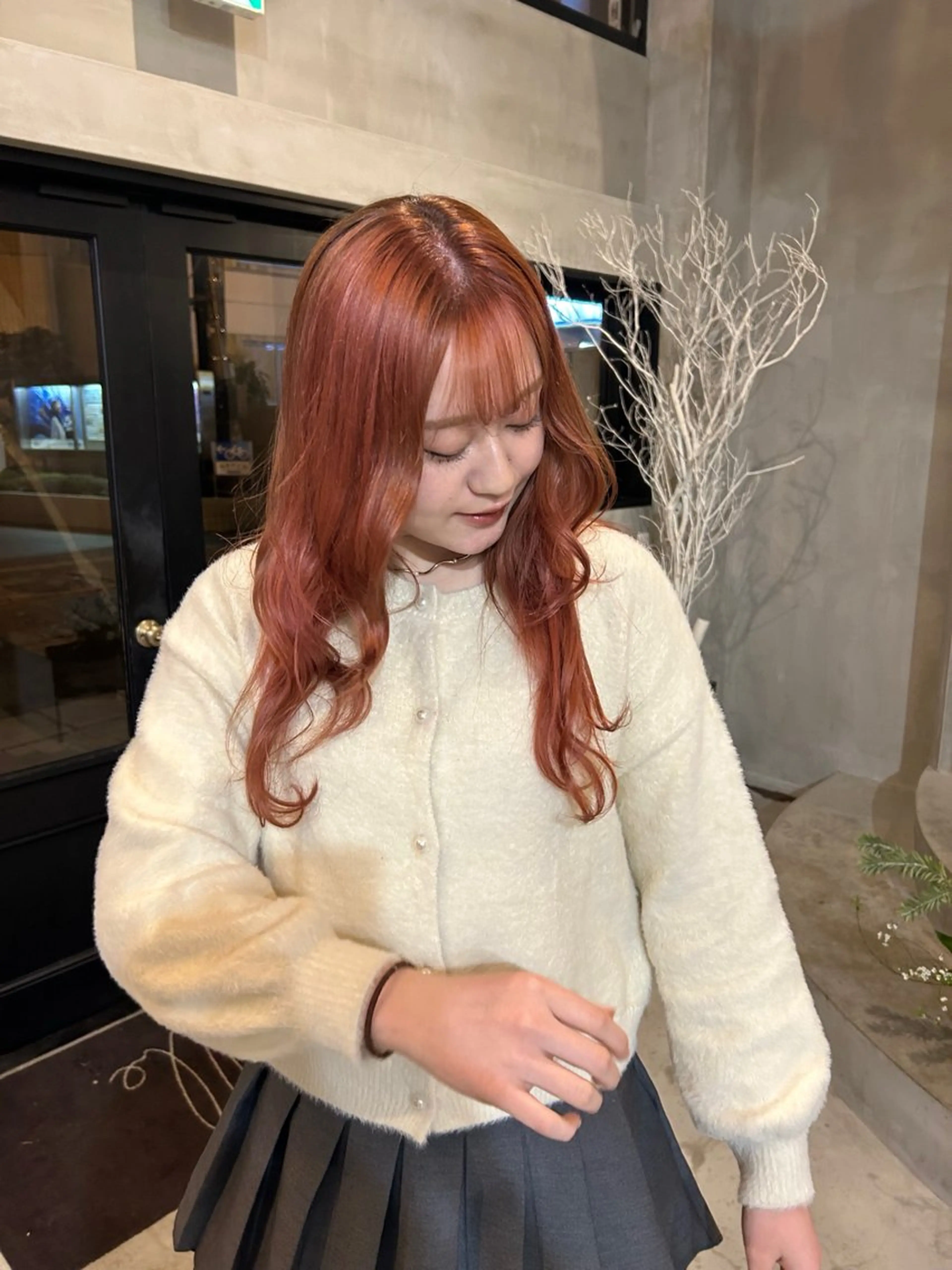 カラー 古澤 芽依のヘアスタイル