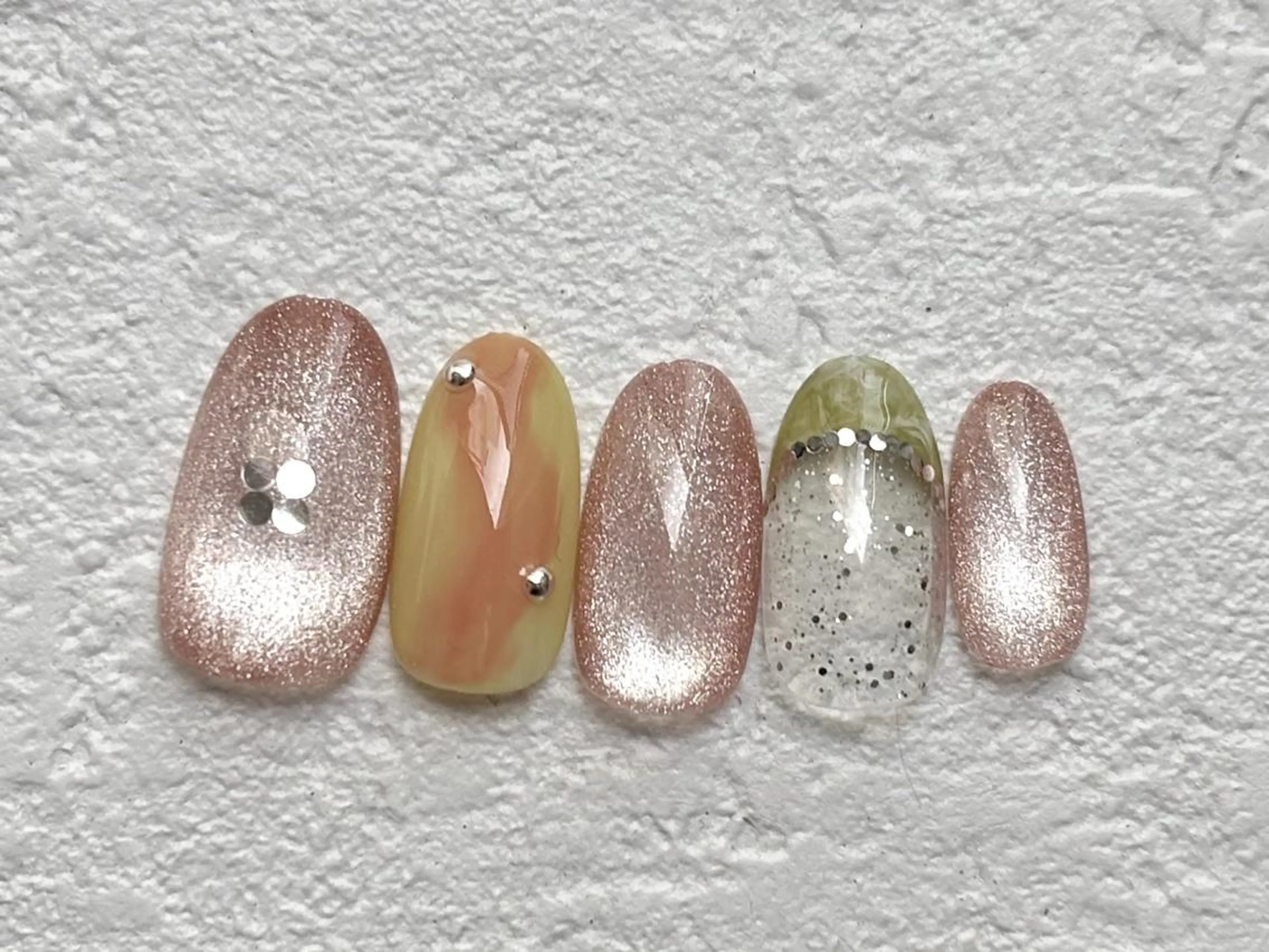 ネイル ハンドネイル トップネイリスト Ribbon立川店のネイルデザイン