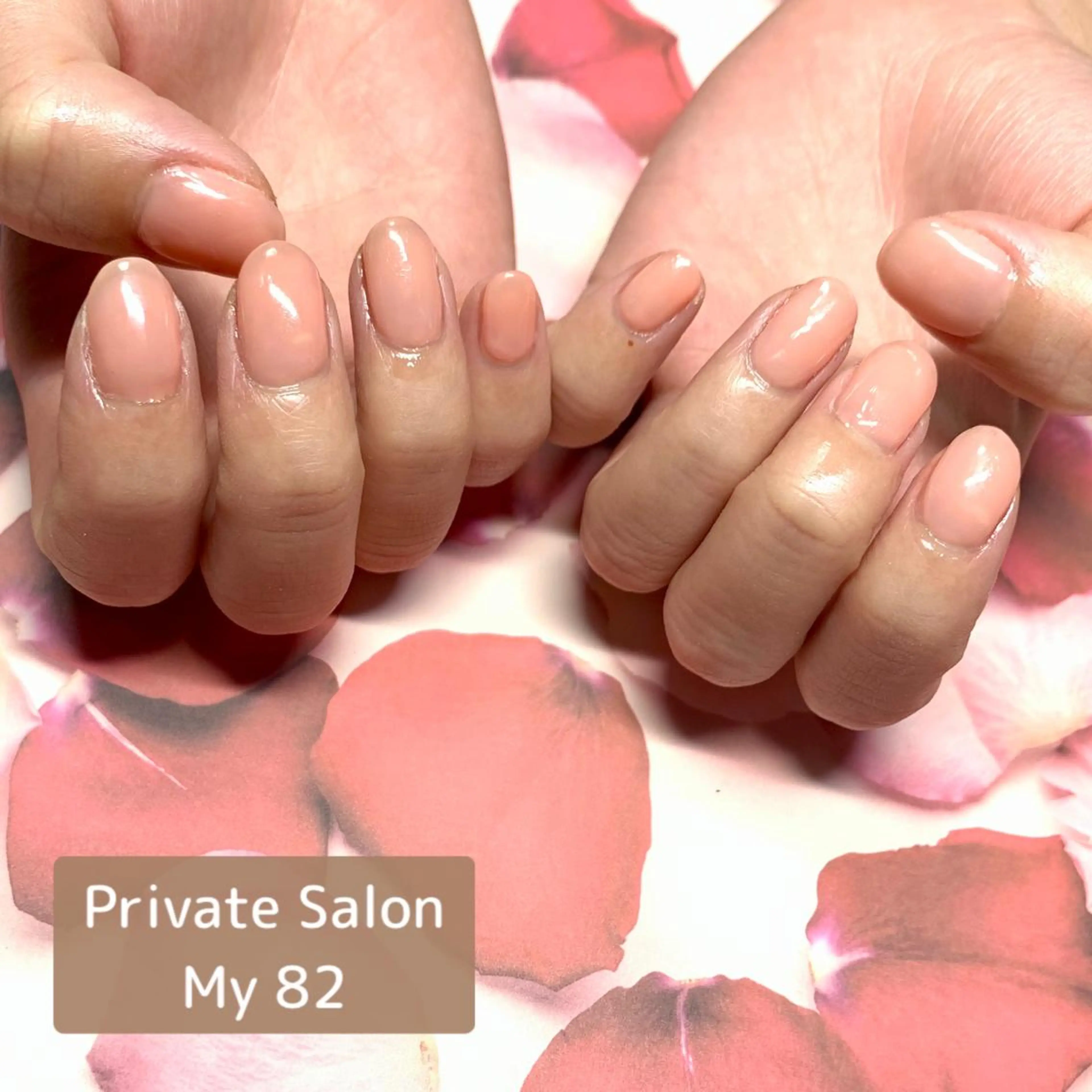 ネイル ジェルネイル オフィスネイル ワンカラーネイル ピンク ショートネイル Private Sa lon  MARLOのネイルデザイン