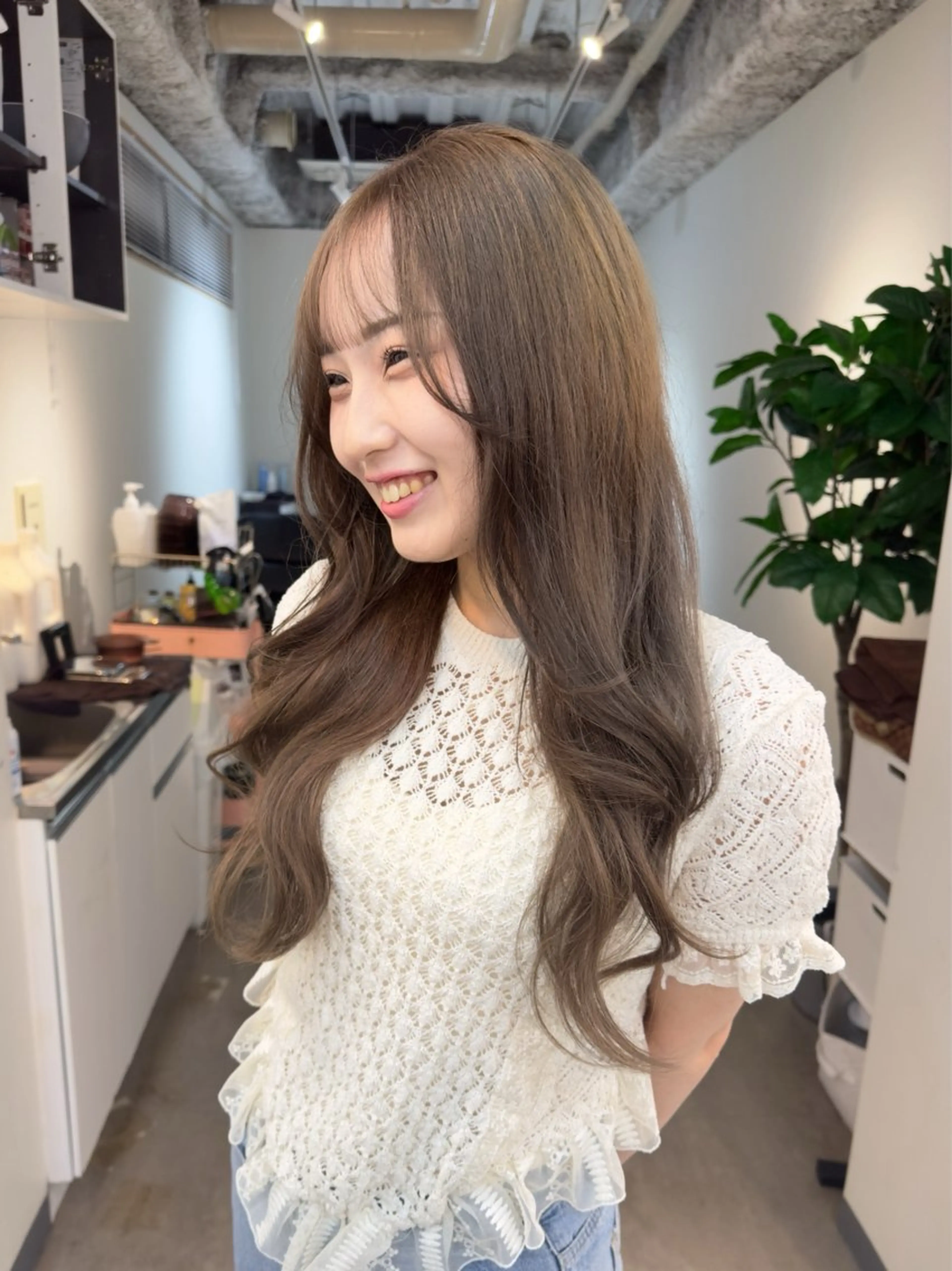 ロング カラー ヘアカラー レイヤー/顔周り /いいぬまみかのヘアスタイル