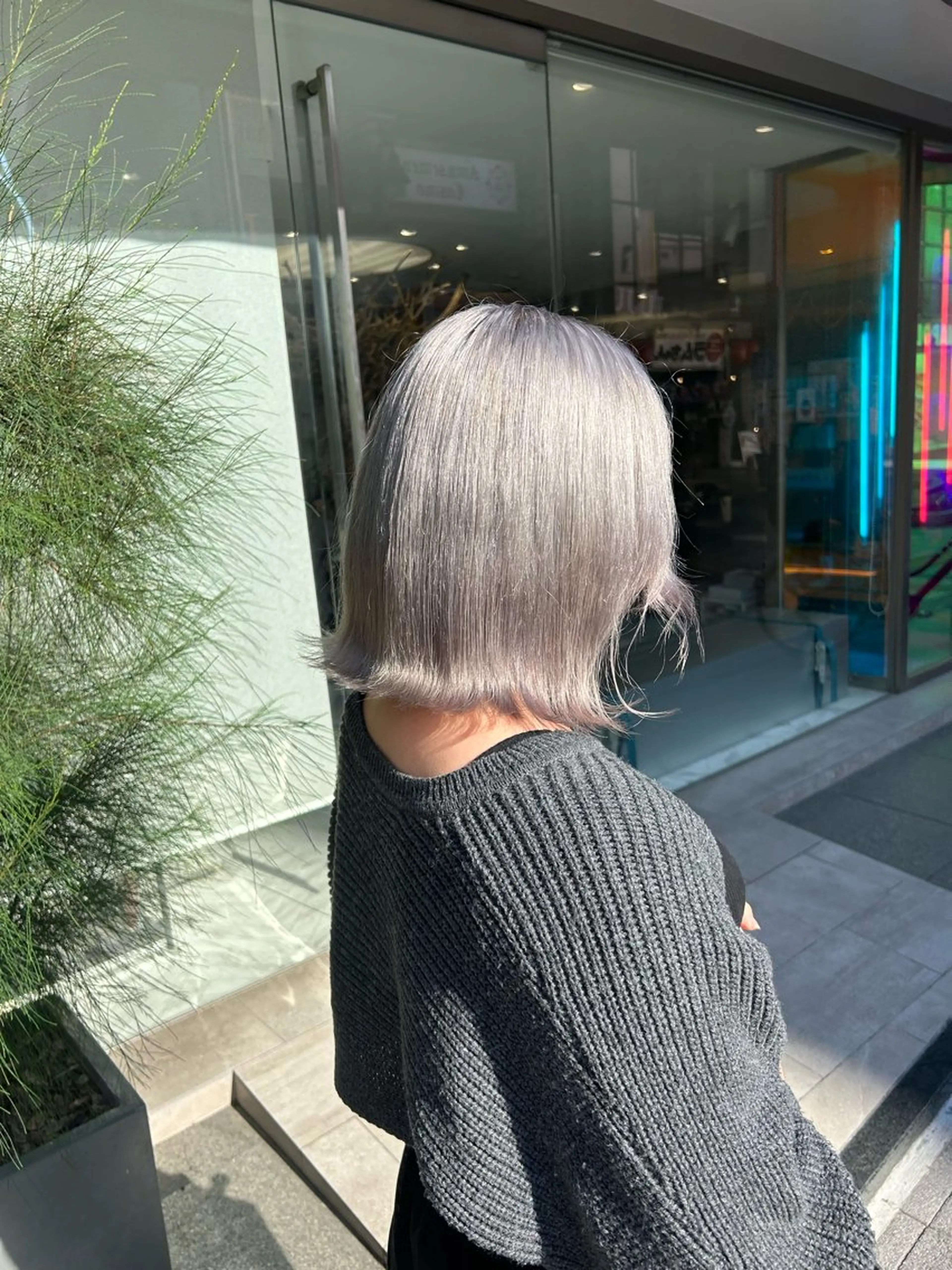 ミディアム カラー ハイトーンカラー カット ヘアカラー トリートメント メンズ/ボブ/パーマ /くるみのマツエク・マツパデザイン