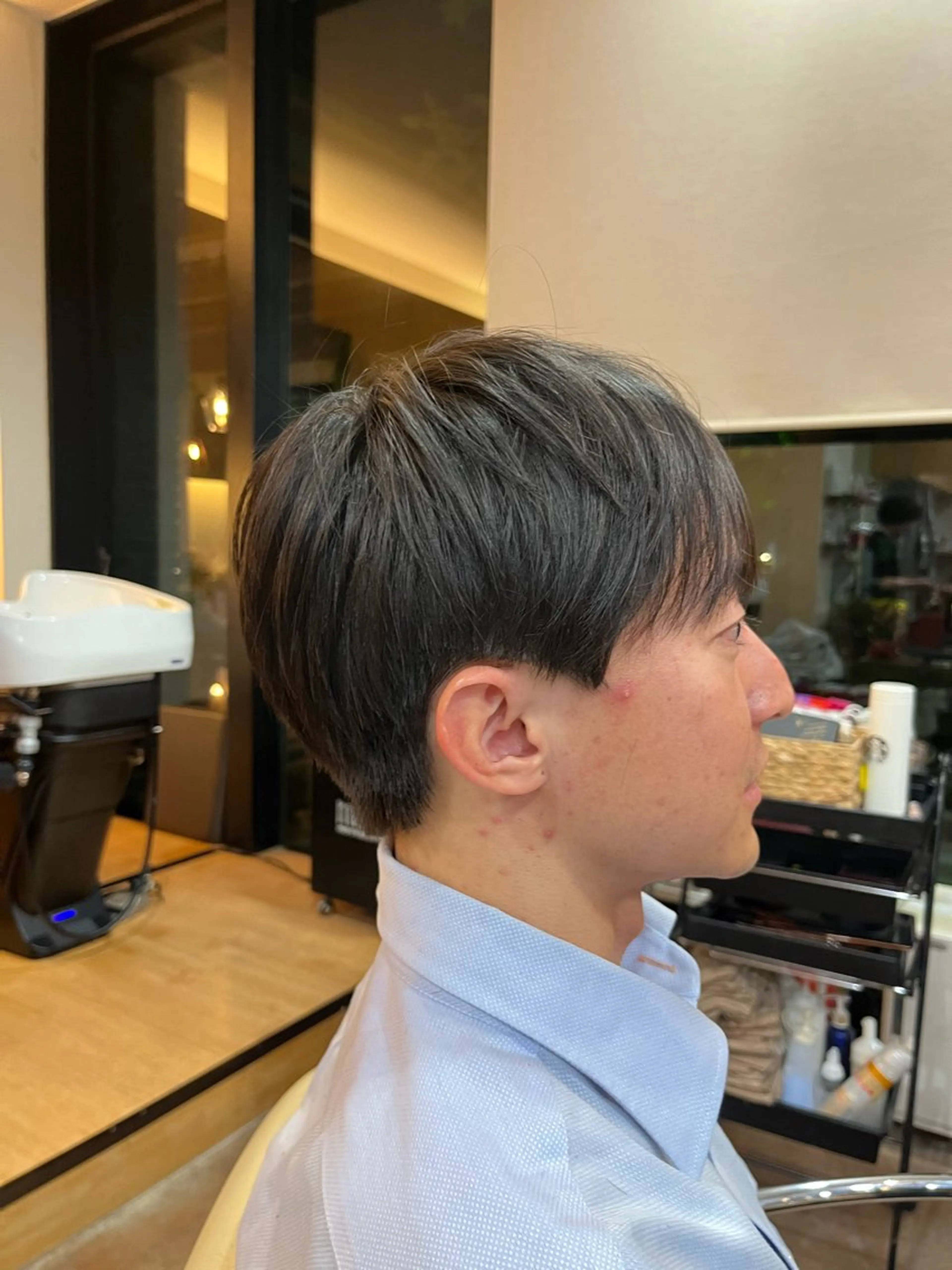メンズ マッシュ シースルーマッシュ しみず ちかえのヘアスタイル