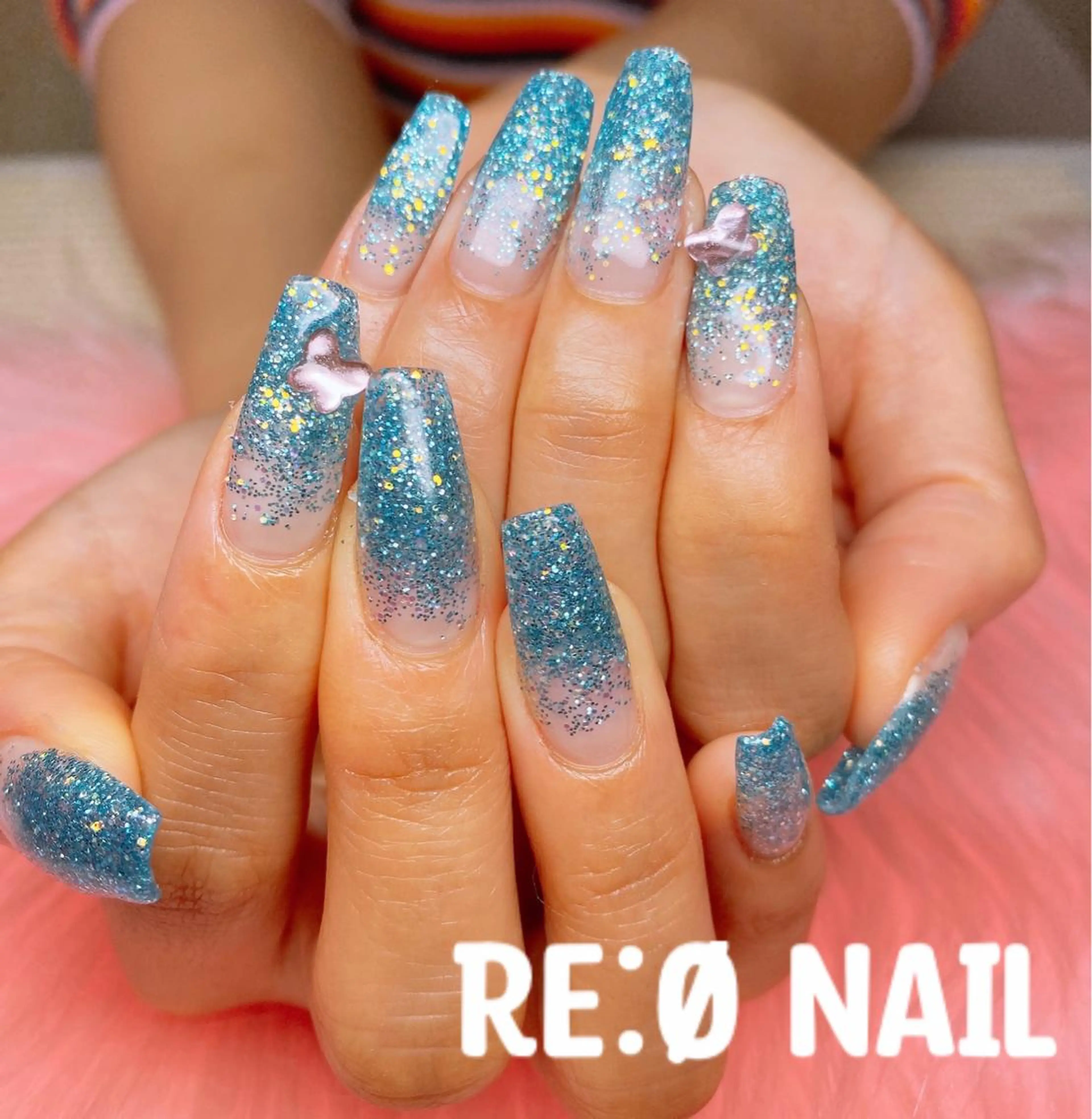 スカルプネイル🎨《10本長さだし》🍭ラメグラの写真