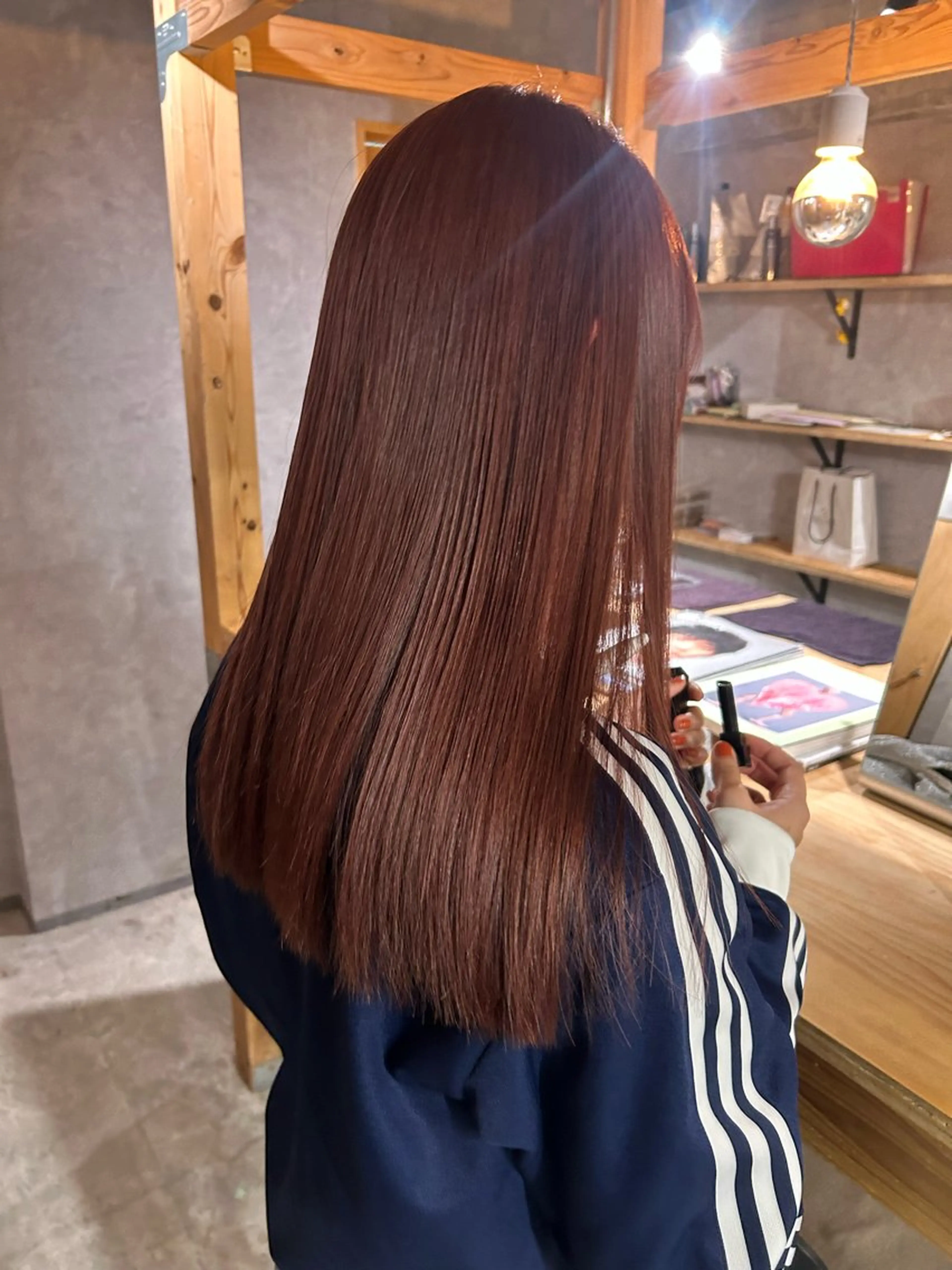 セミロング ヘアカラー トリートメント 小平 寧々のヘアスタイル