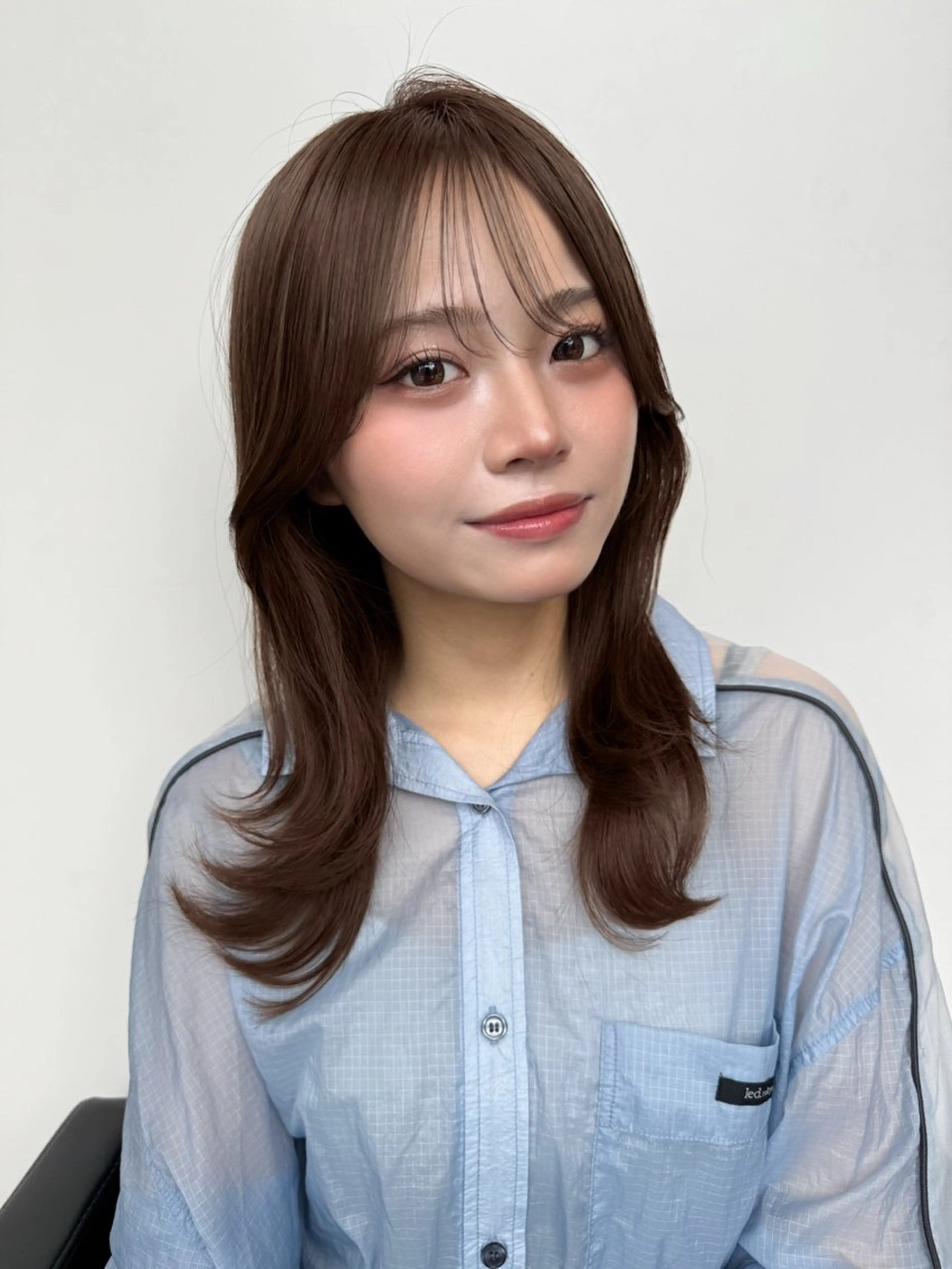 ミディアム カット ヘアカラー トリートメント 艶髪／レイヤー／ 垢抜け🩵／MARIのヘアスタイル