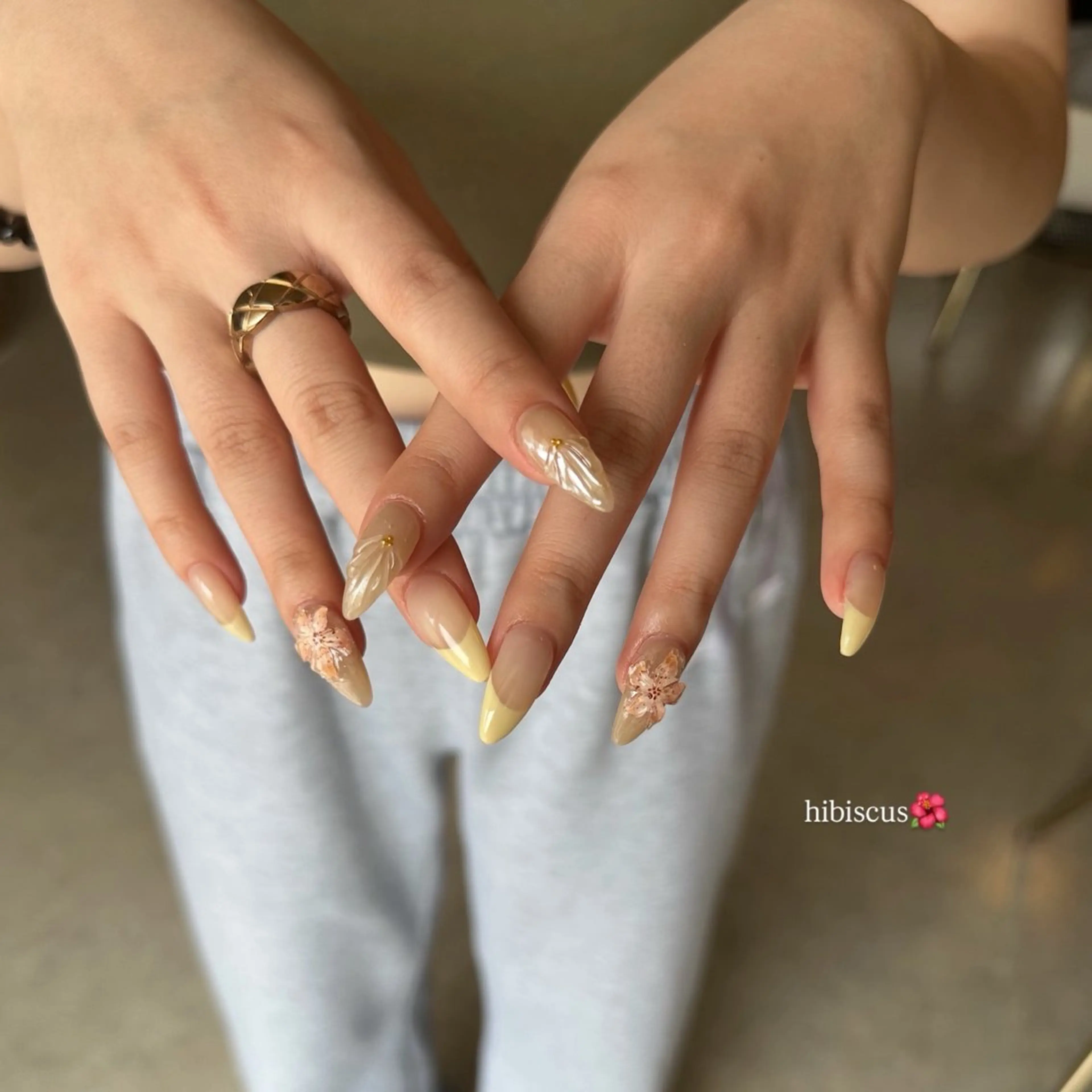 ネイル ハンドネイル nailsalon YOLOのネイルデザイン