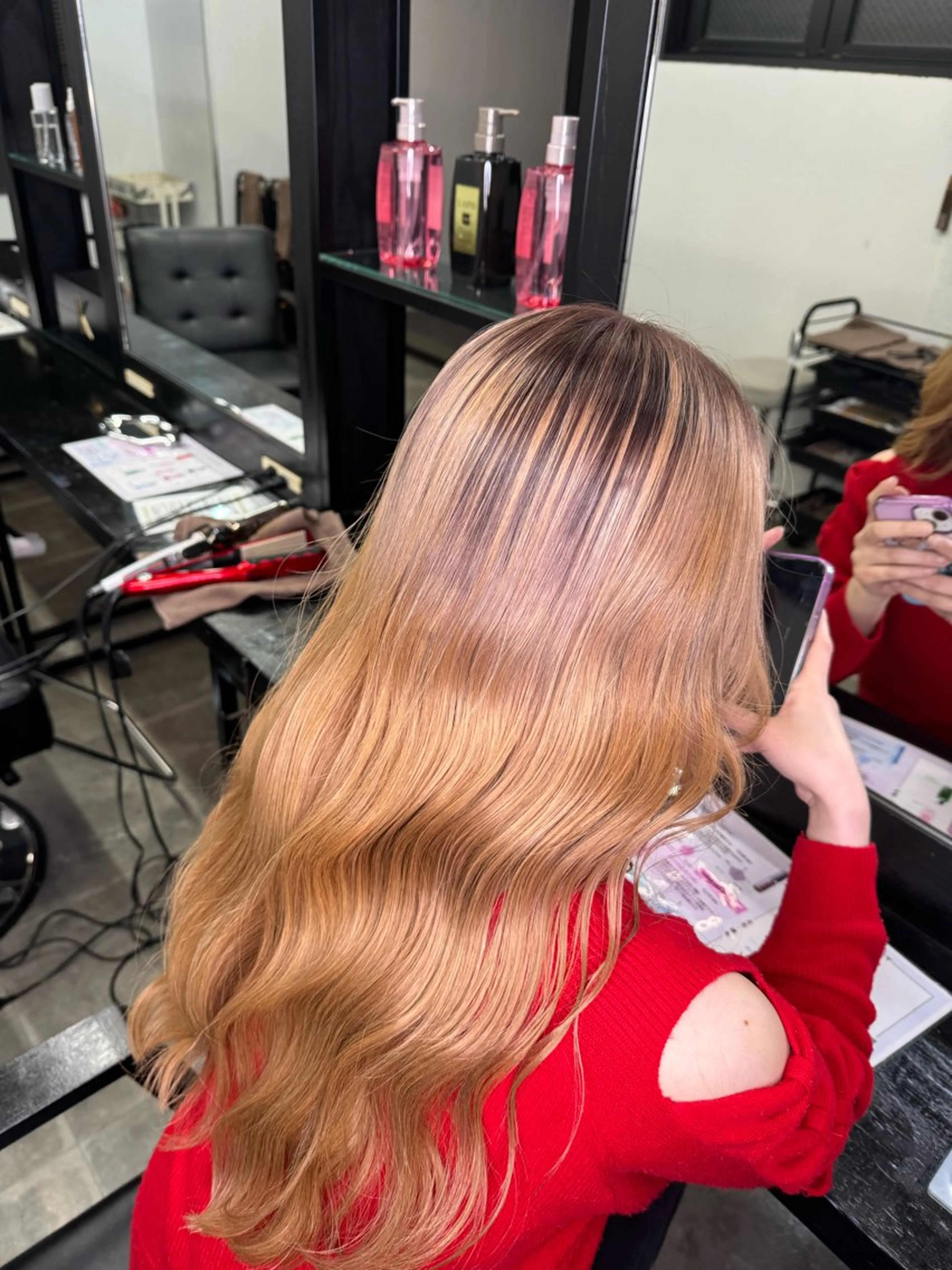 ロング ヘアカラー 吉川優勢/ ハイトーン/エクステのヘアスタイル