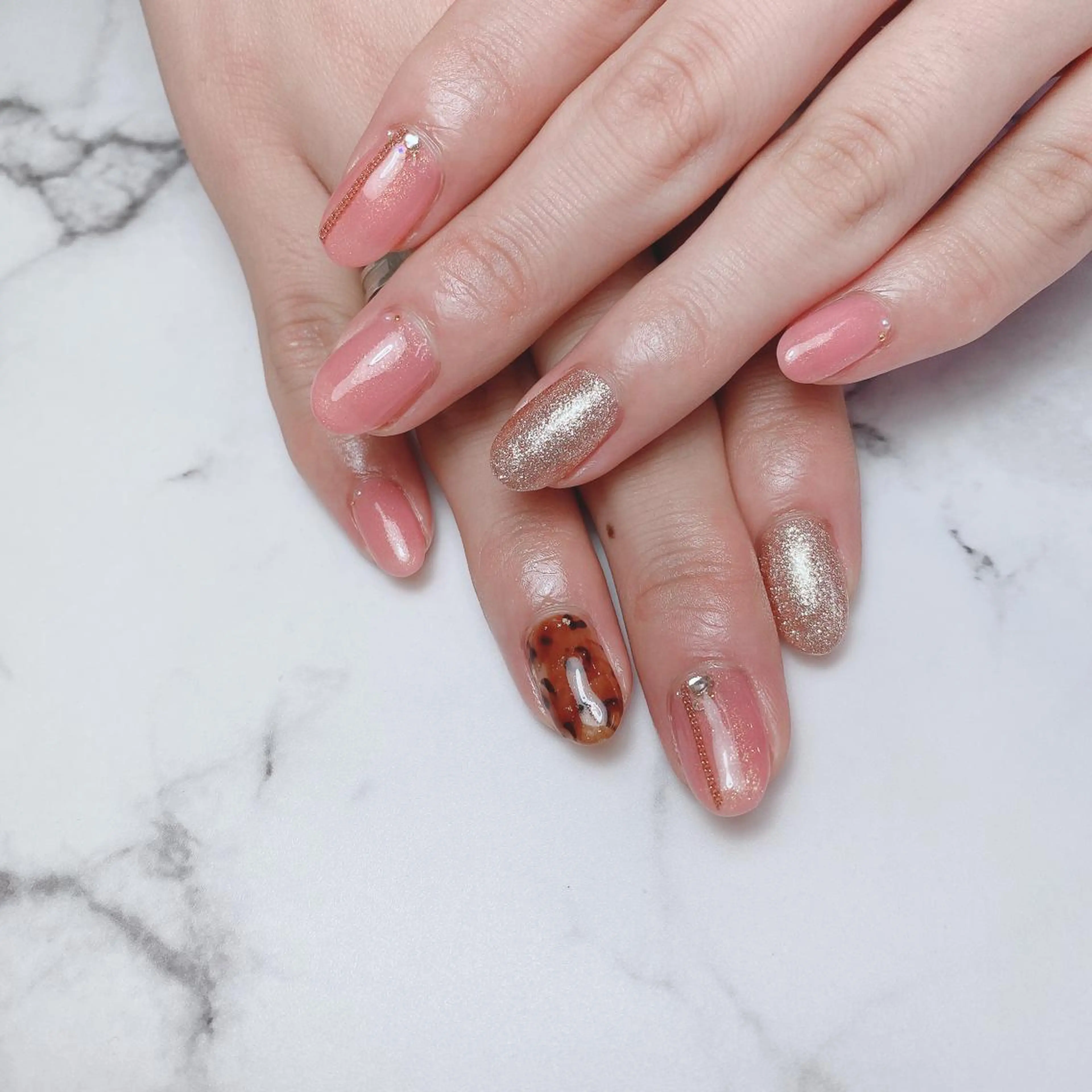 ネイル 石原 夕華のネイルデザイン