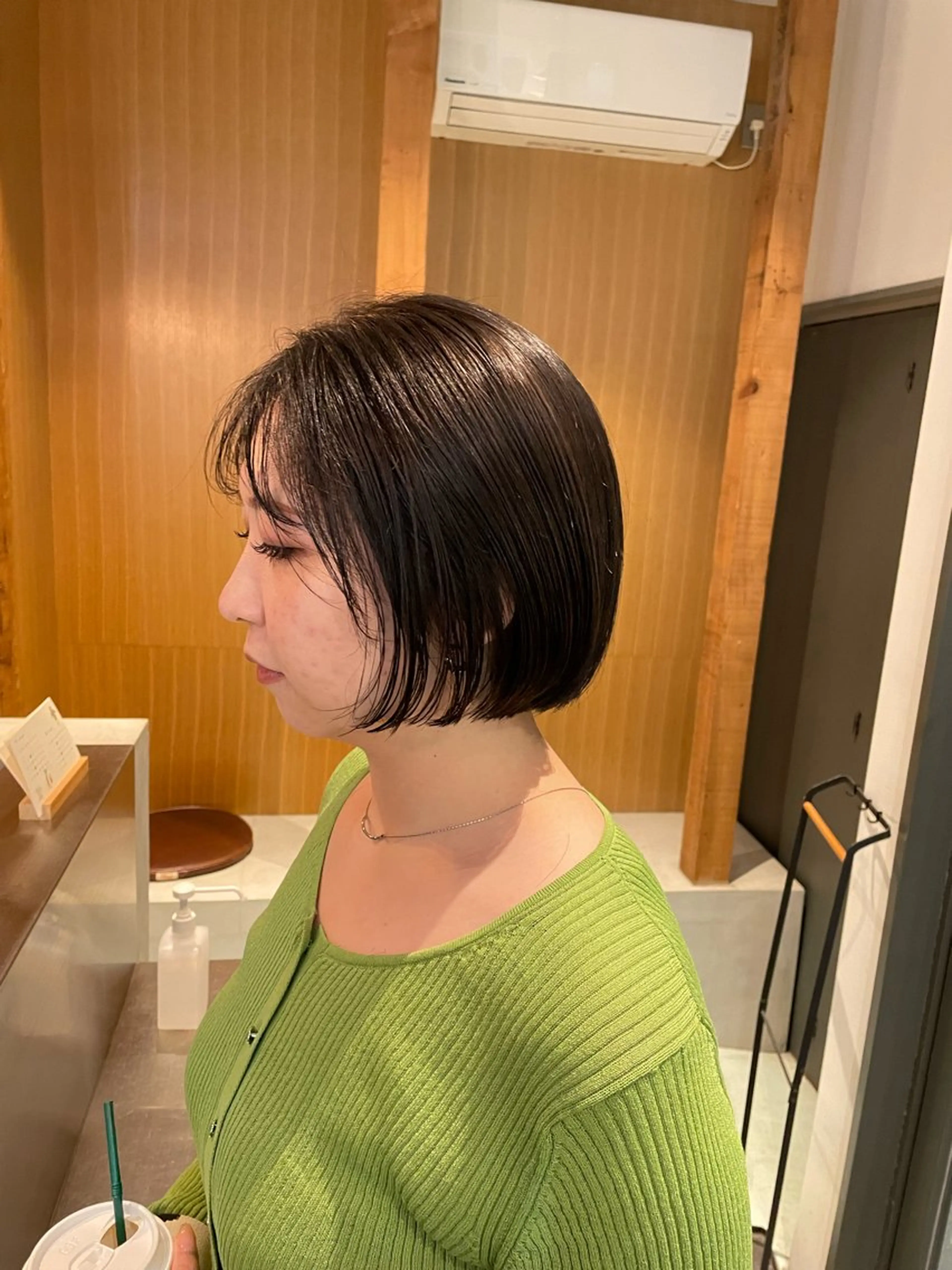 ショート カラー soi 小島陽香のヘアスタイル