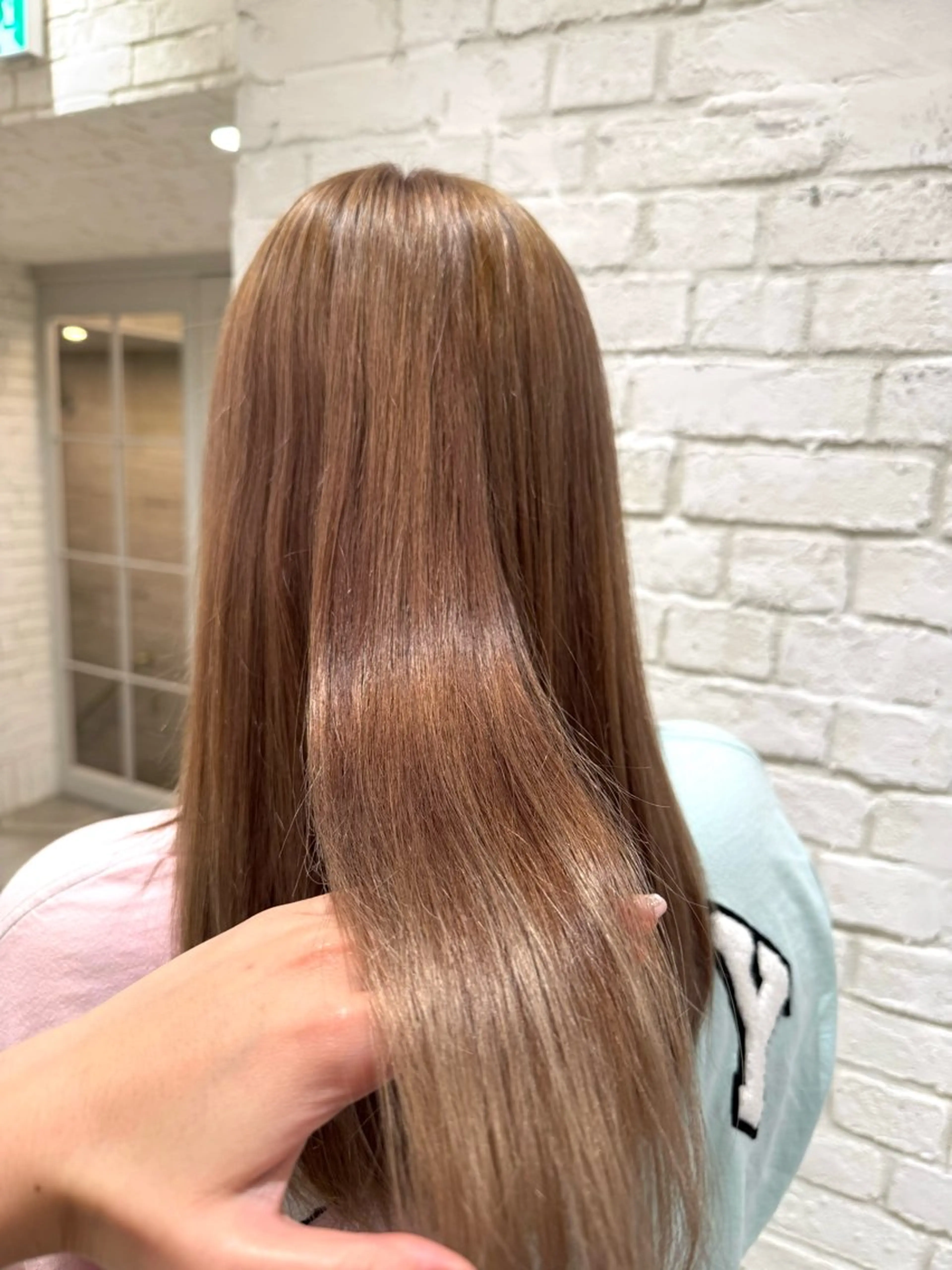 ロング カラー ブリーチ ヘアカラー トリートメント 堀江美容室 千晶のヘアスタイル