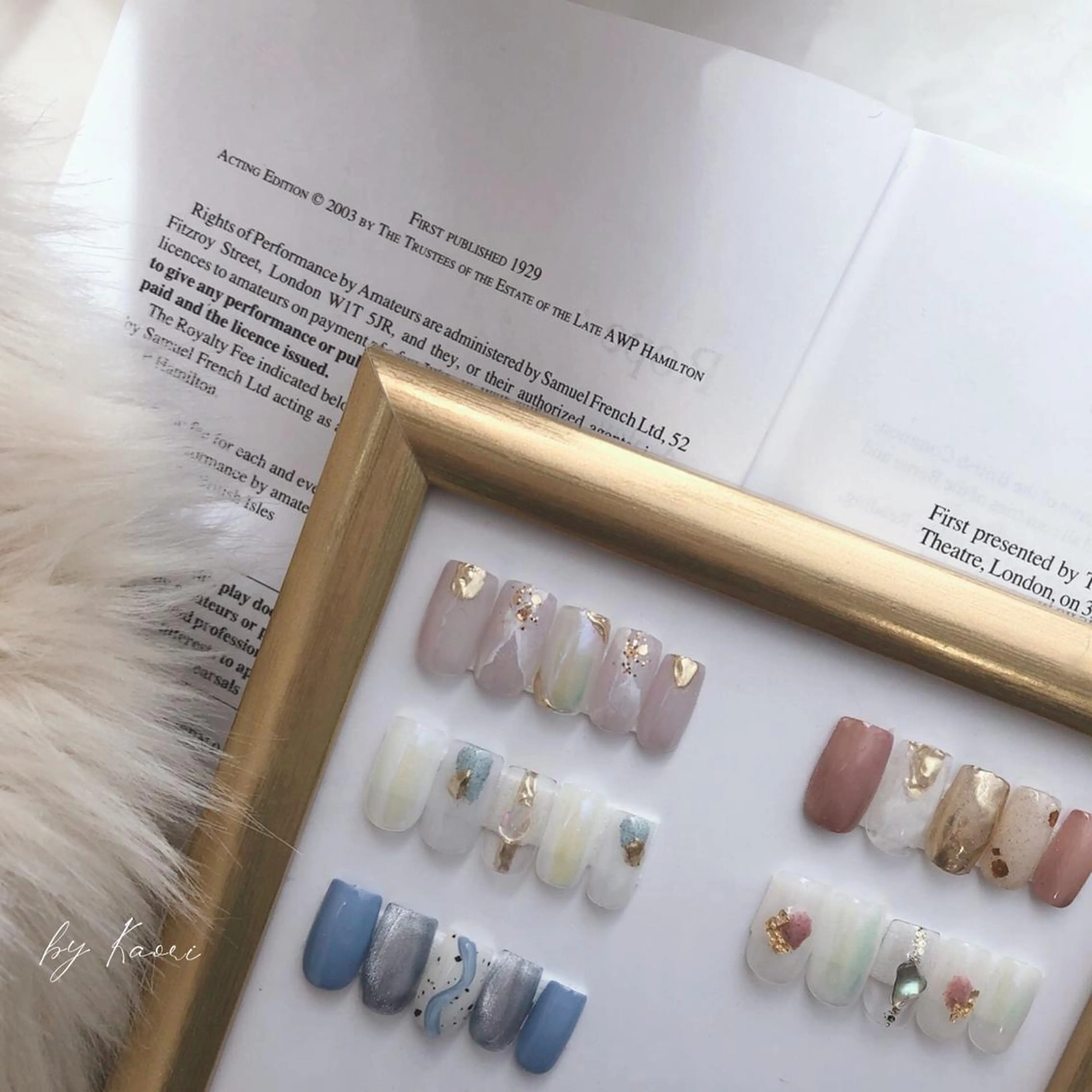 ネイル オーロラネイル ブラウン カジュアル フットネイル フレンチネイル _Defi_ by Kaoriのネイルデザイン