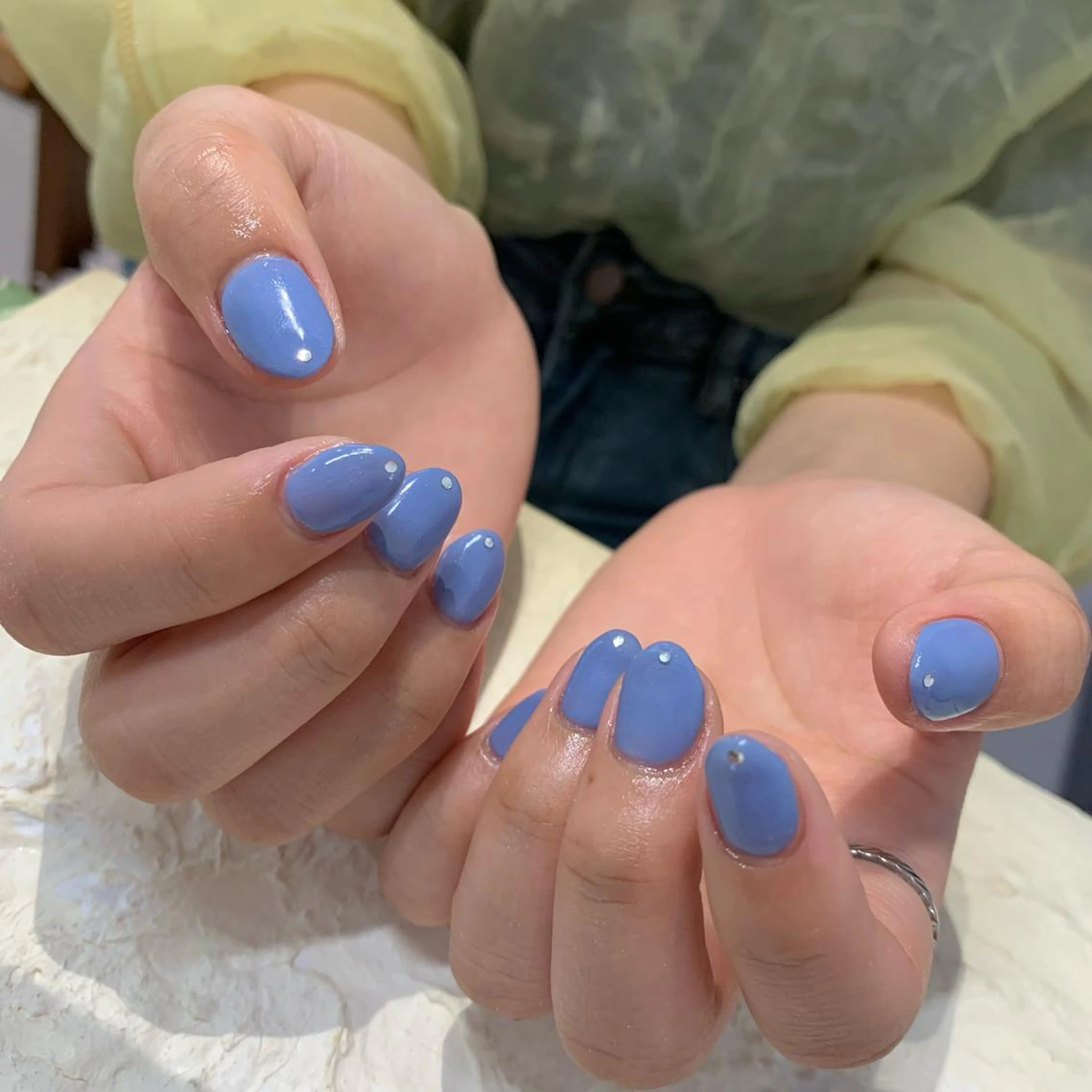 ネイル ハンドネイル マキノ ユイのネイルデザイン