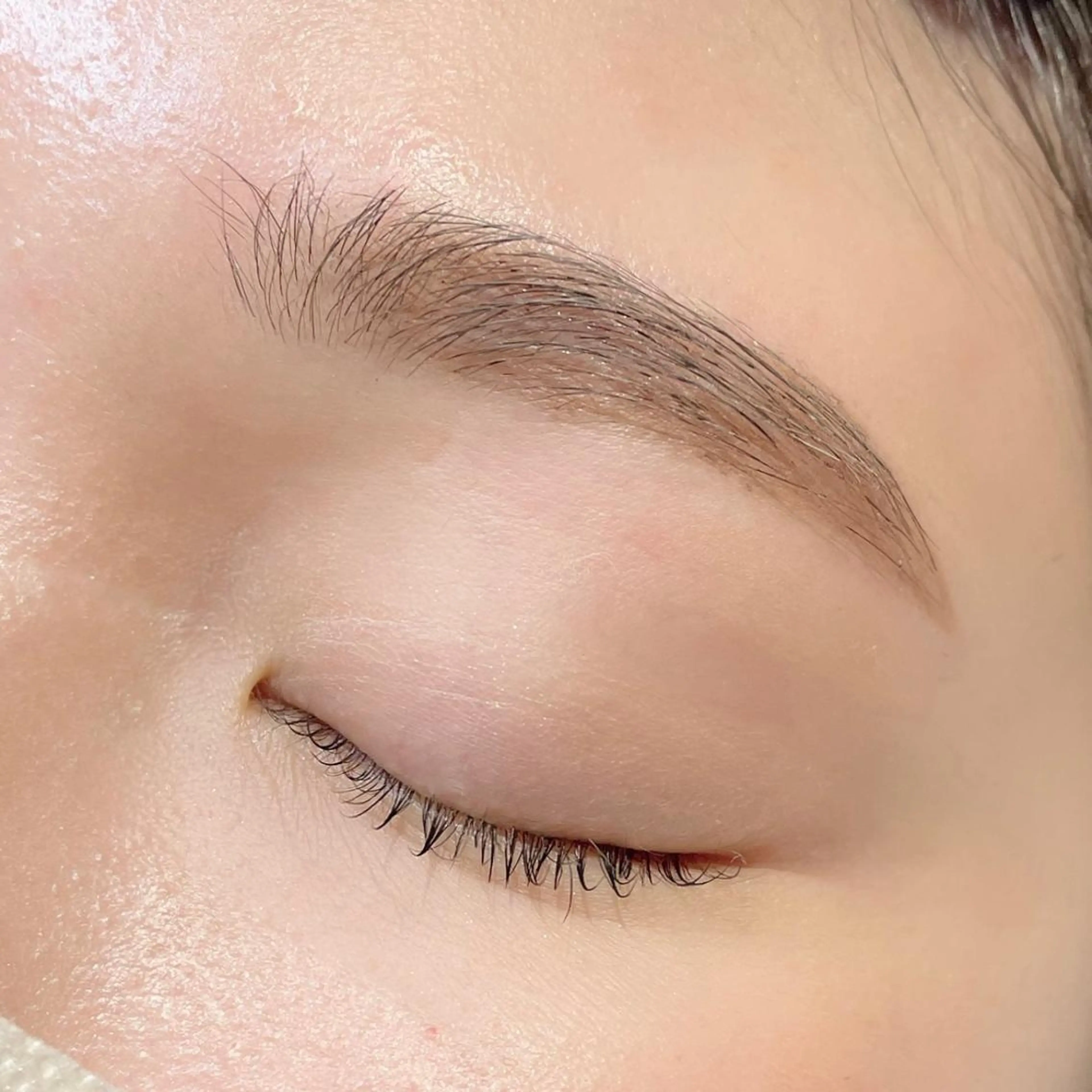 アイブロウ EYEMAJIC Pure★高見の眉毛・アイブロウイメージ