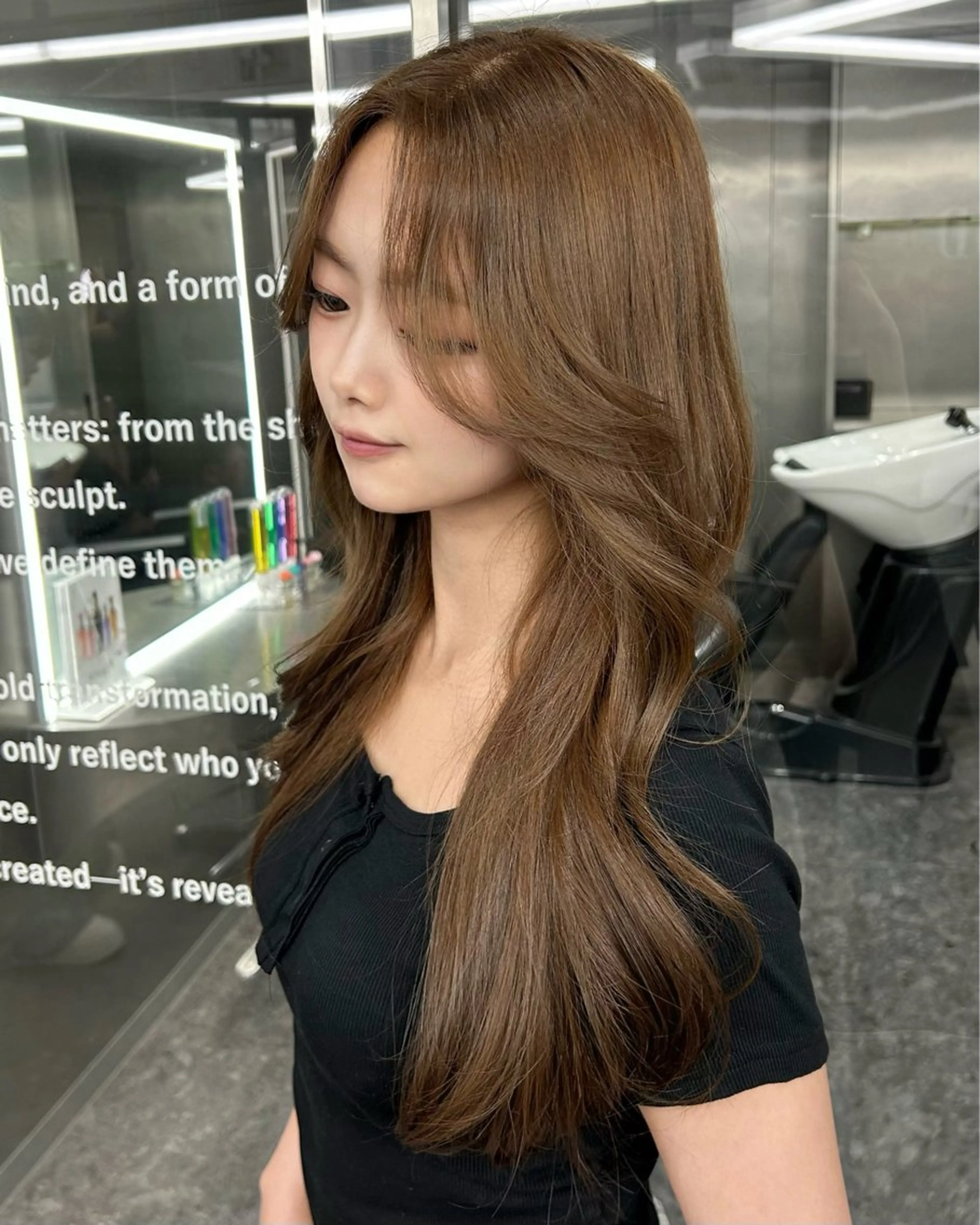 ロング カラー ヘアカラー nanaka 🤍韓国ワンホンヘアのヘアスタイル