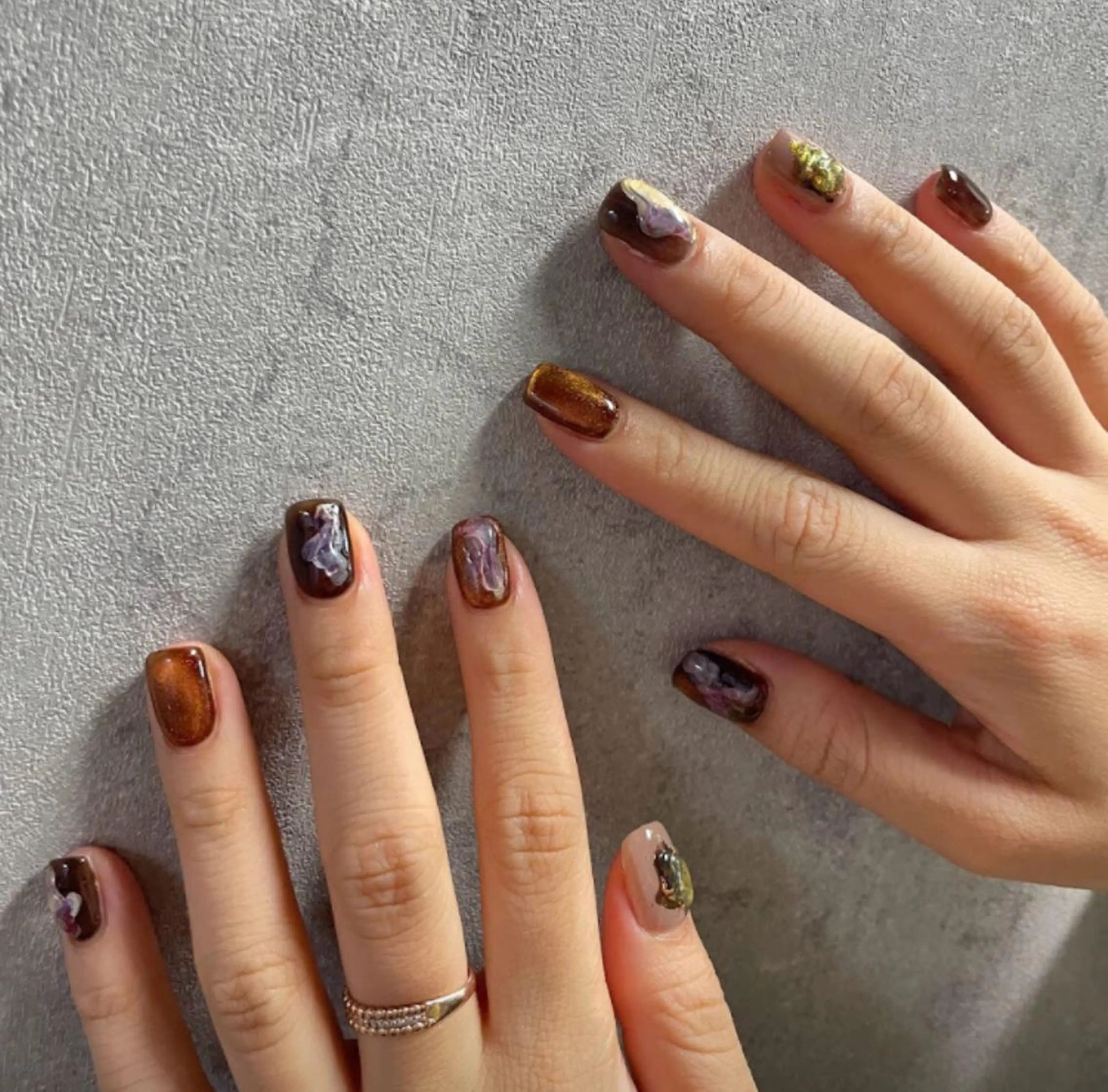 ネイル アートネイル ジェルネイル マグネットネイル ミラーネイル ニュアンスネイル nailstudio eviz新宿店のネイルデザイン