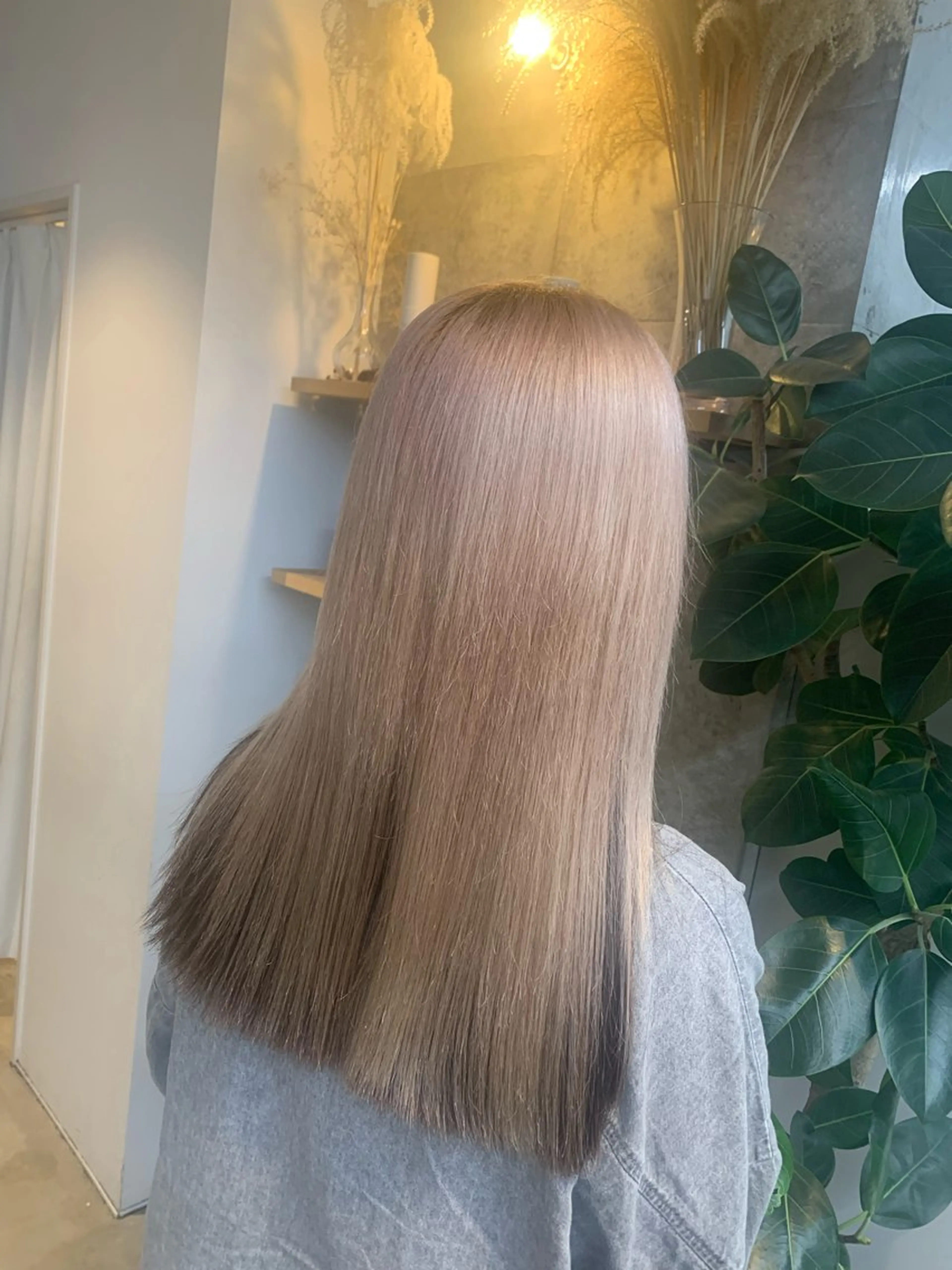 セミロング カラー ヘアカラー トリートメント 天野 開のヘアスタイル