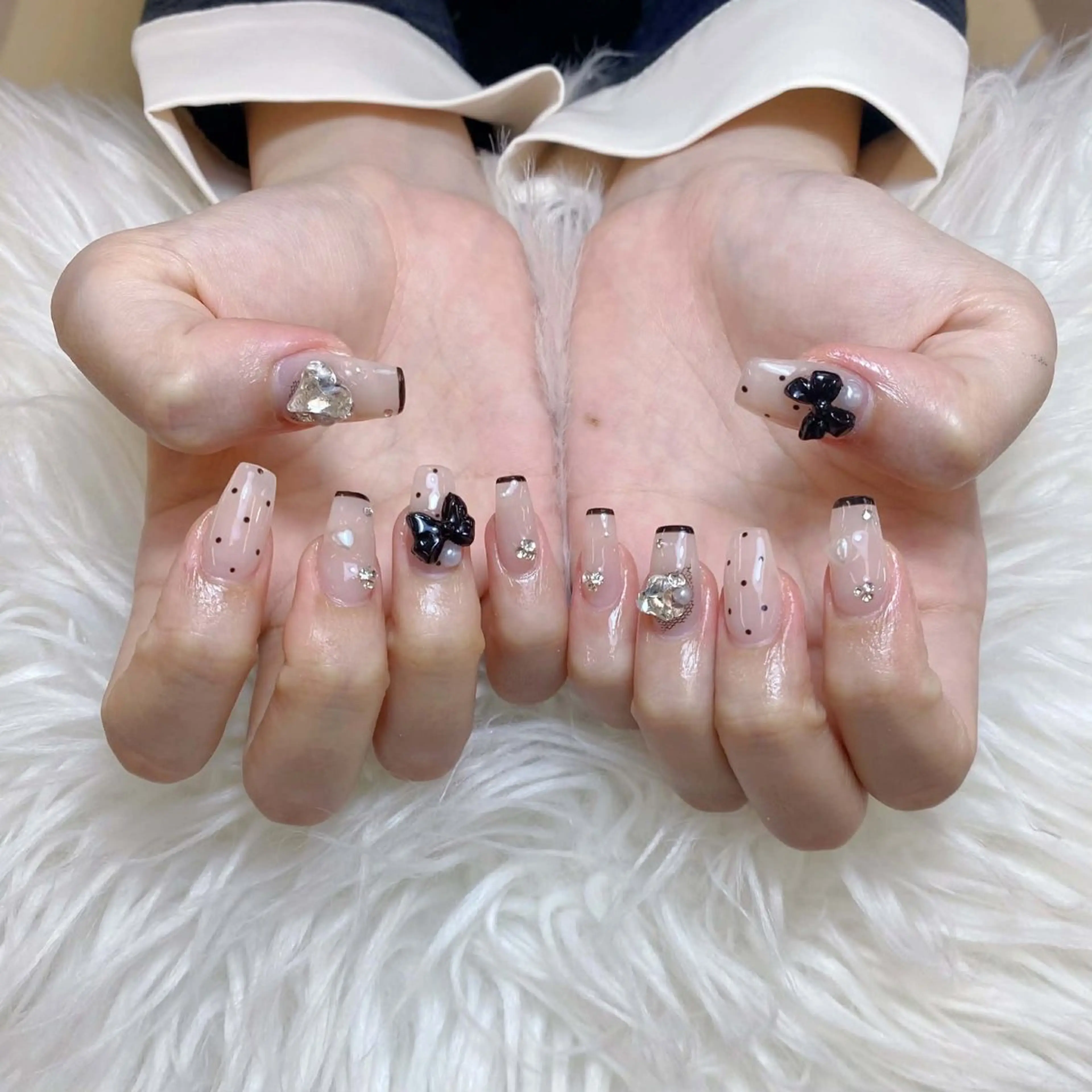 ネイル ハンドネイル ミン ゴテゴテネイルのネイルデザイン