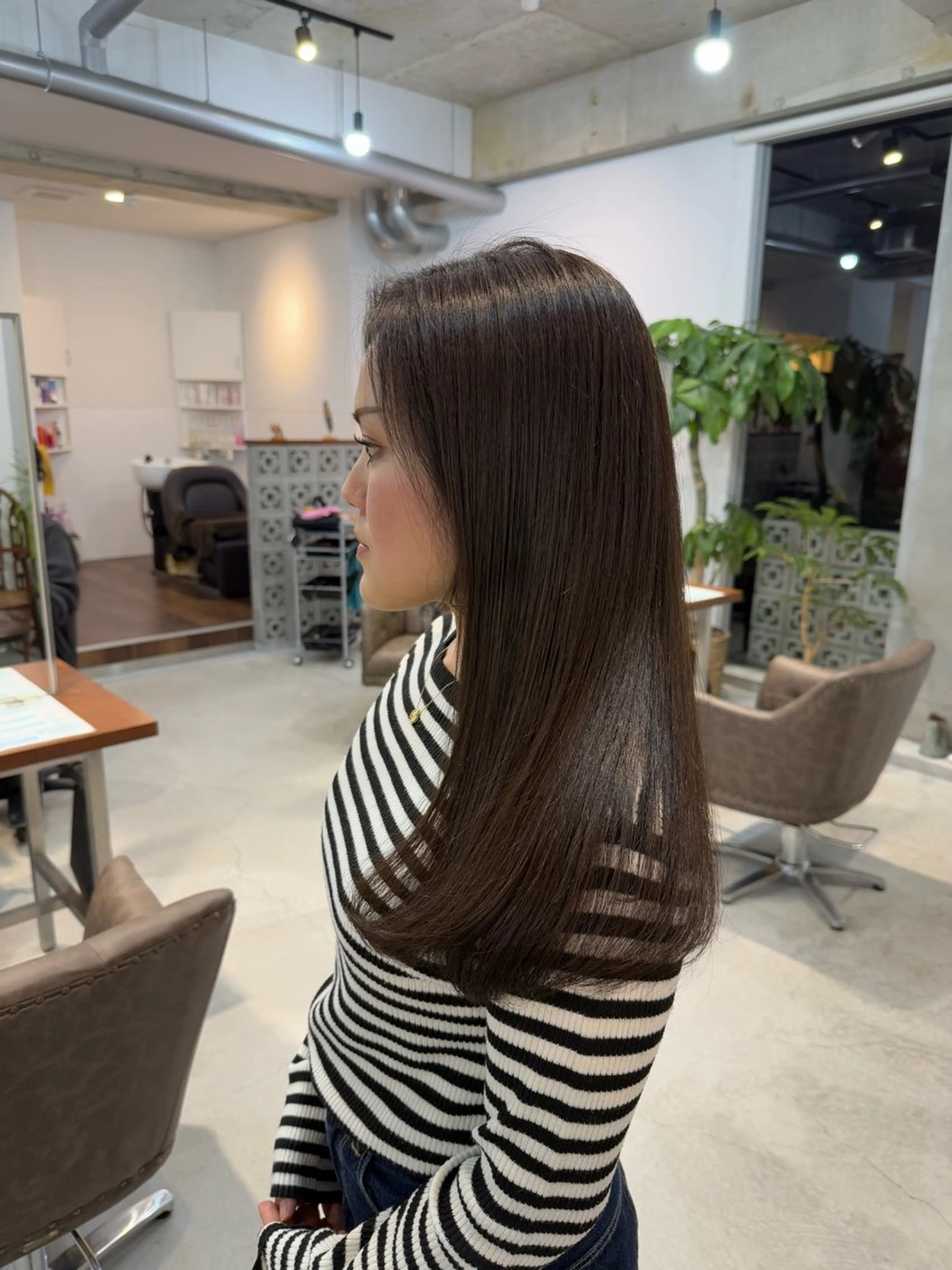 ロング カラー レイヤーカット カット ヘアカラー トリートメント カイリ /レイヤーカットのヘアスタイル