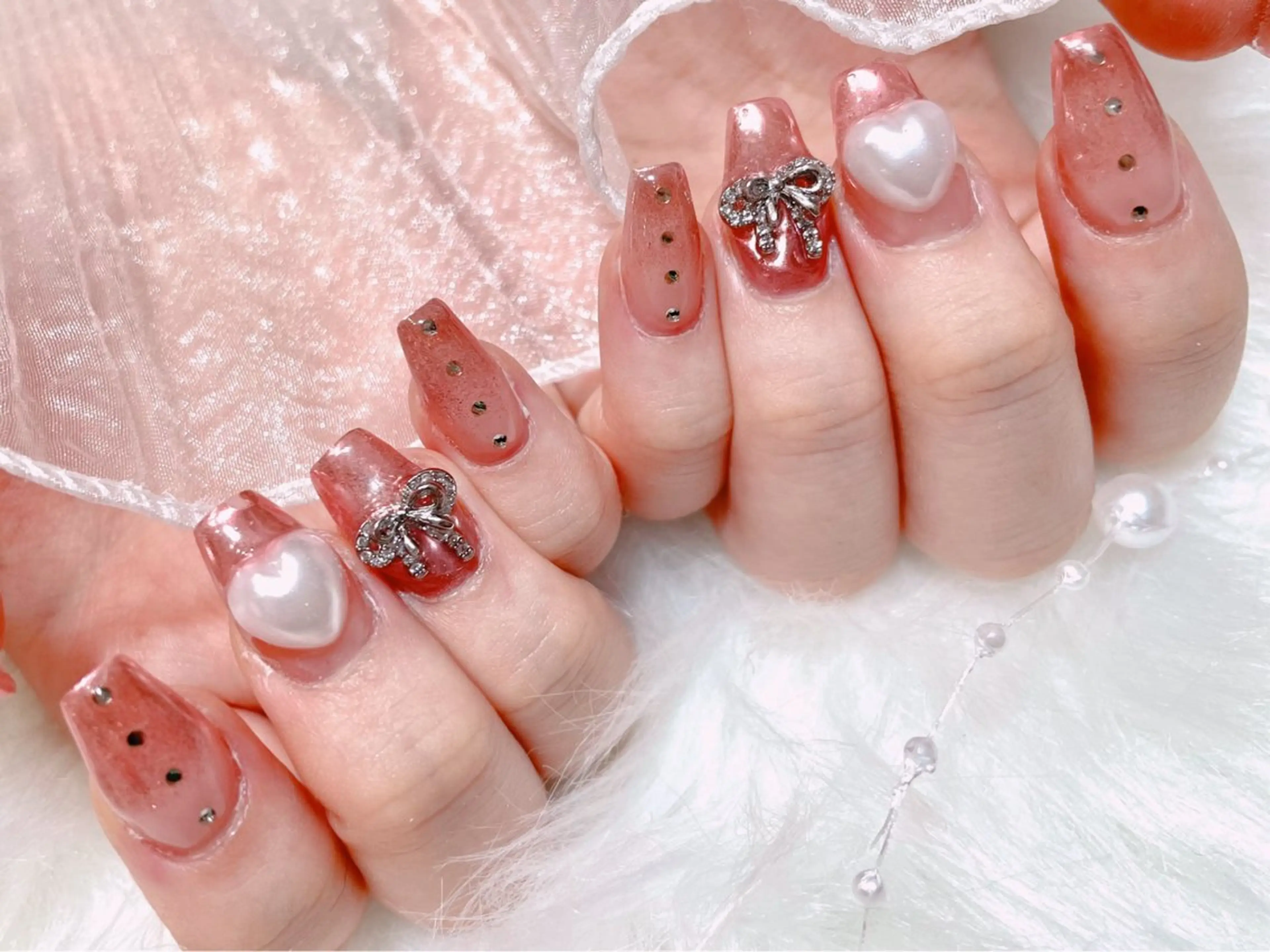 ネイル グラデーション ハート ミラーネイル ピンク リボン ハンドネイル ゆりか ジョアアンジェ福島のネイルデザイン