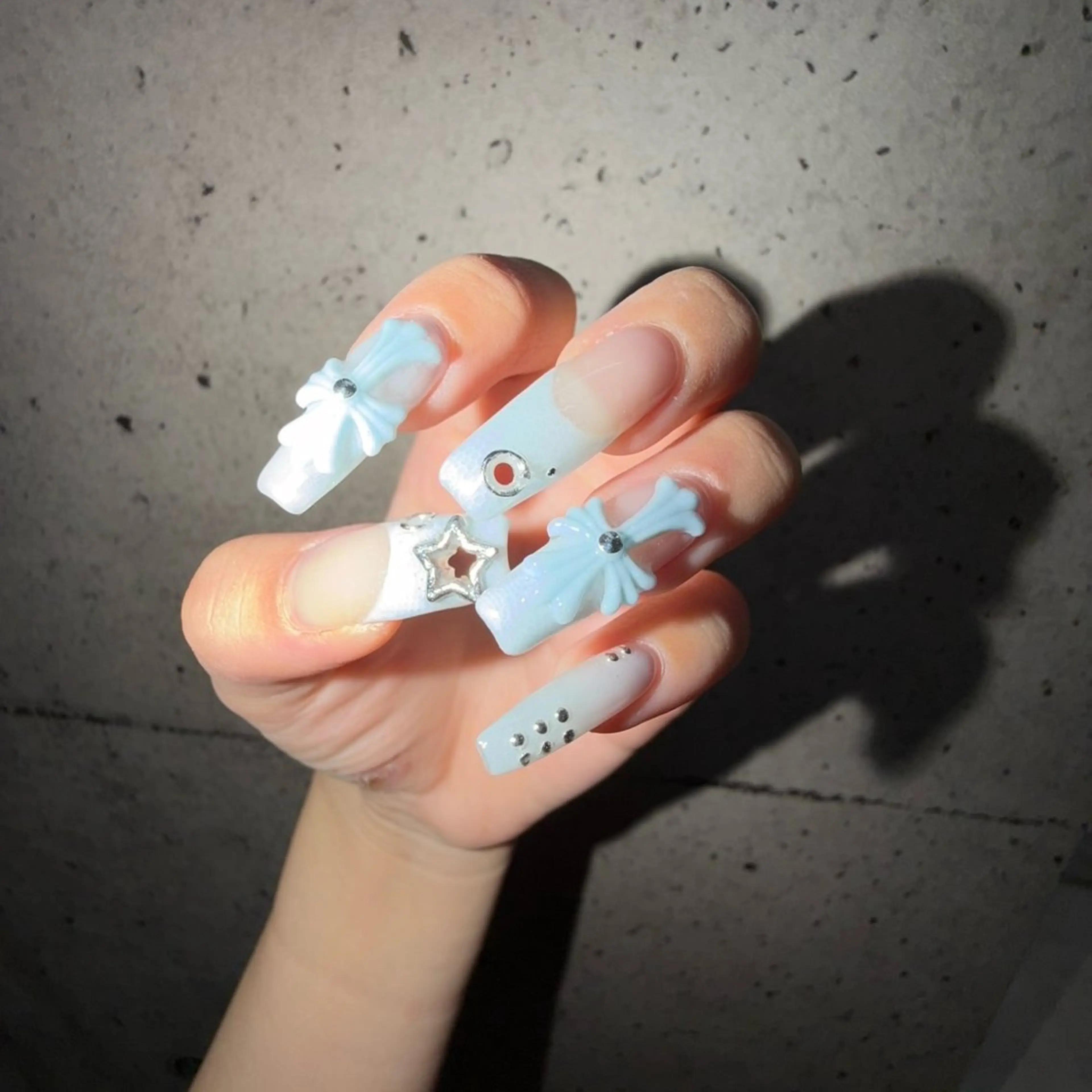 ネイル ハンドネイル Sarina ⋆⭒˚ mavieのネイルデザイン