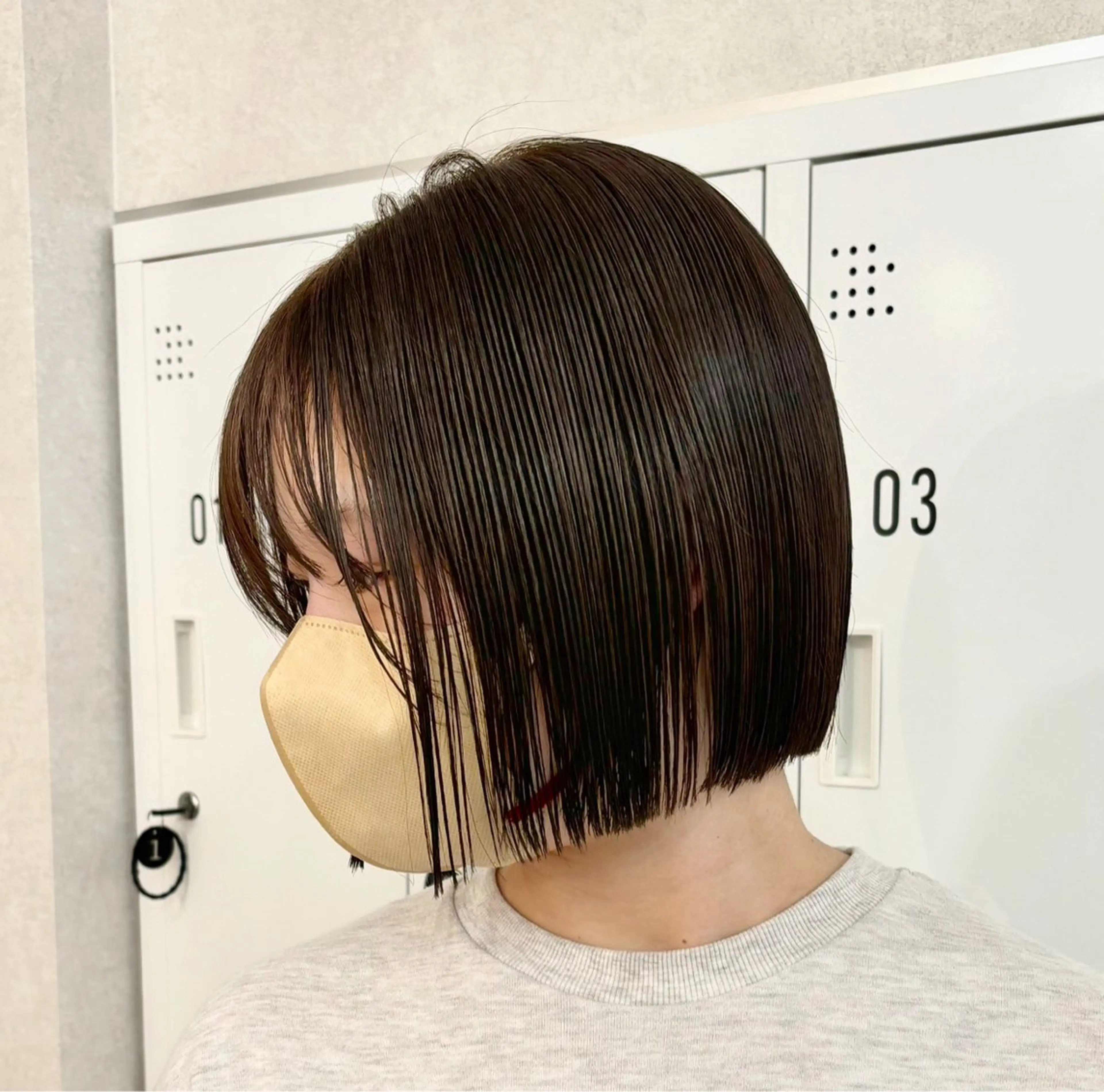 ショート カラー ブラウンカラー 透明感カラー ボブ ネヅ カオルのヘアスタイル