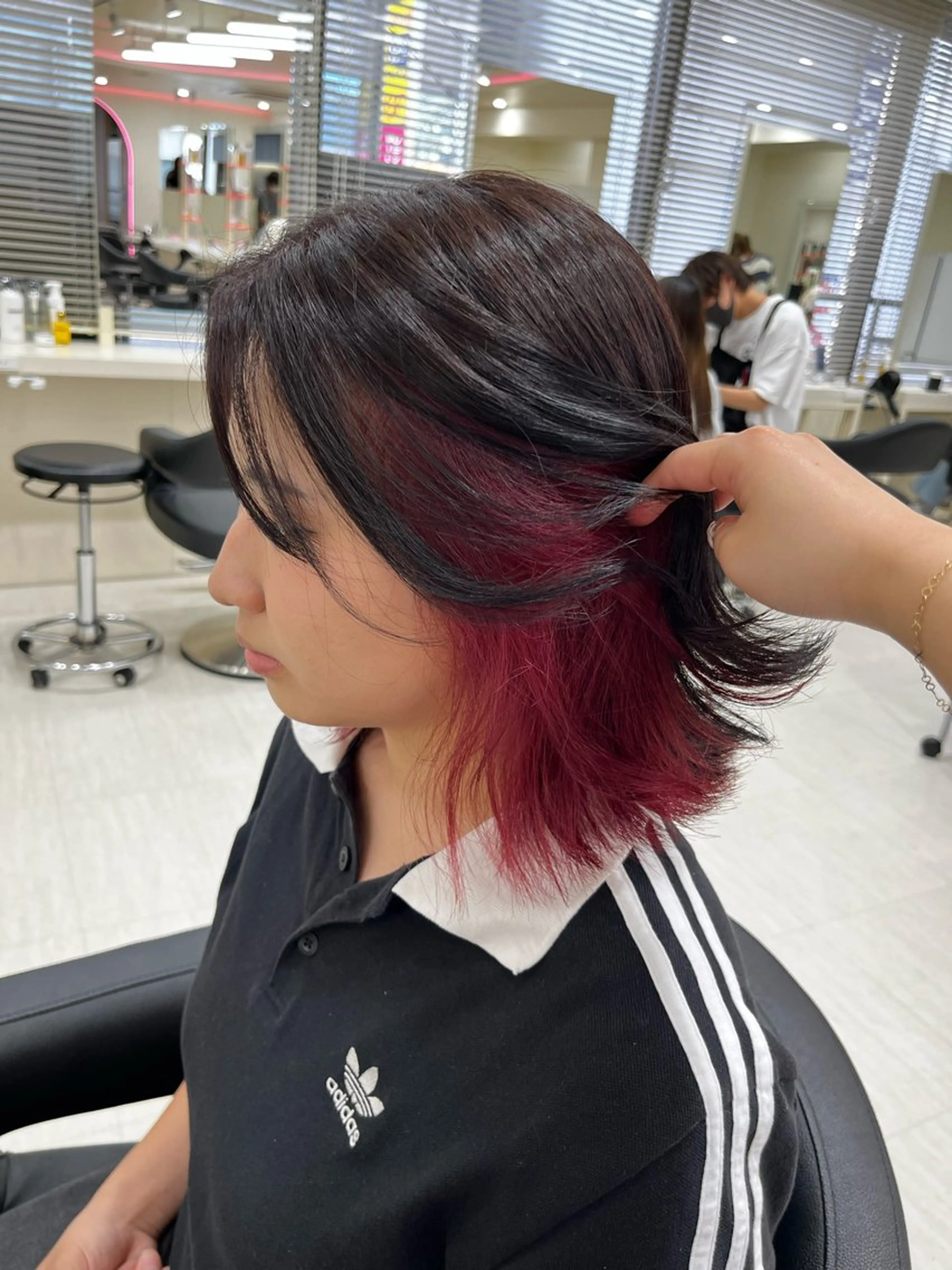 セミロング カラー 💟RINNA 艶カラー💟のヘアスタイル