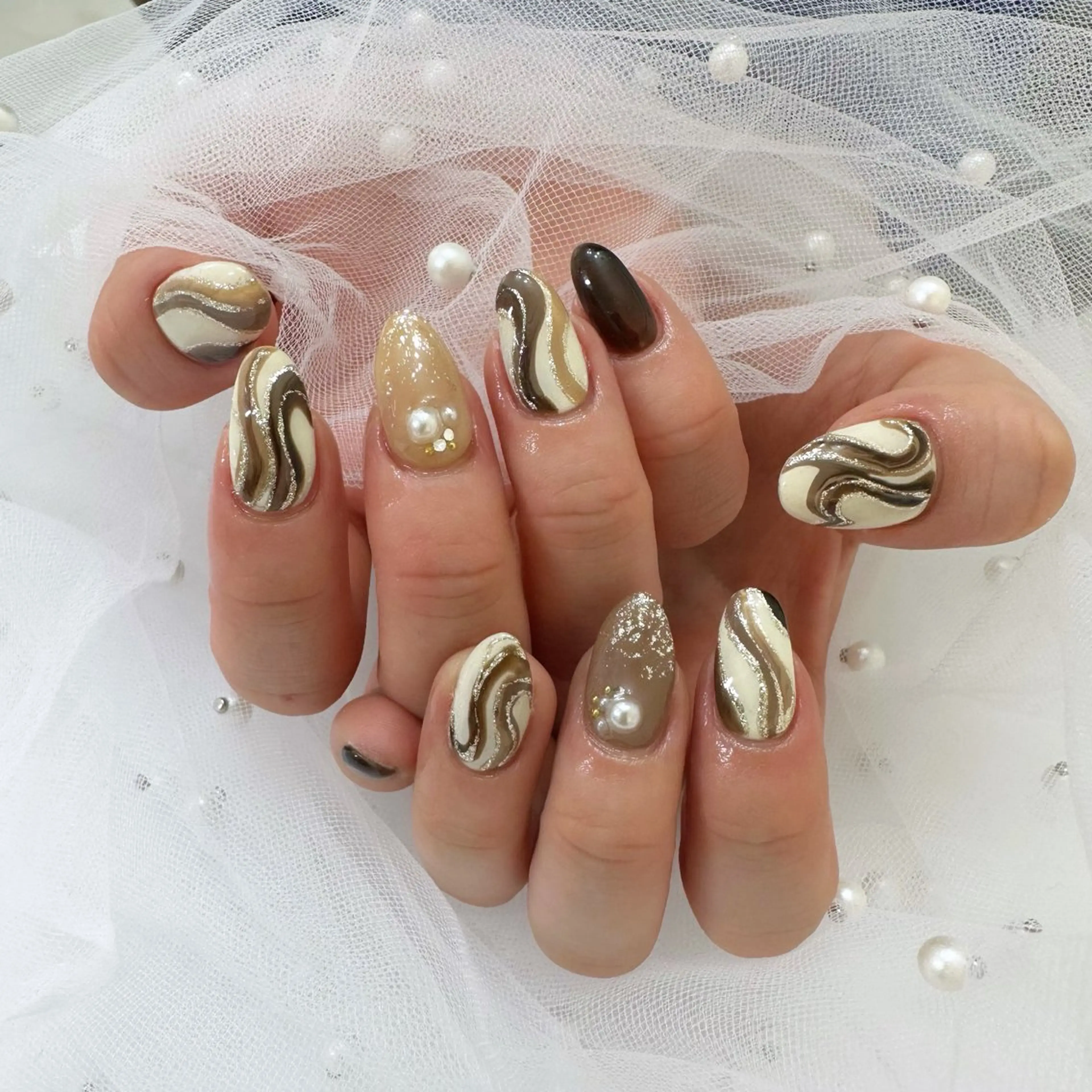 ネイル ハンドネイル Elegancia. Hiromiのネイルデザイン