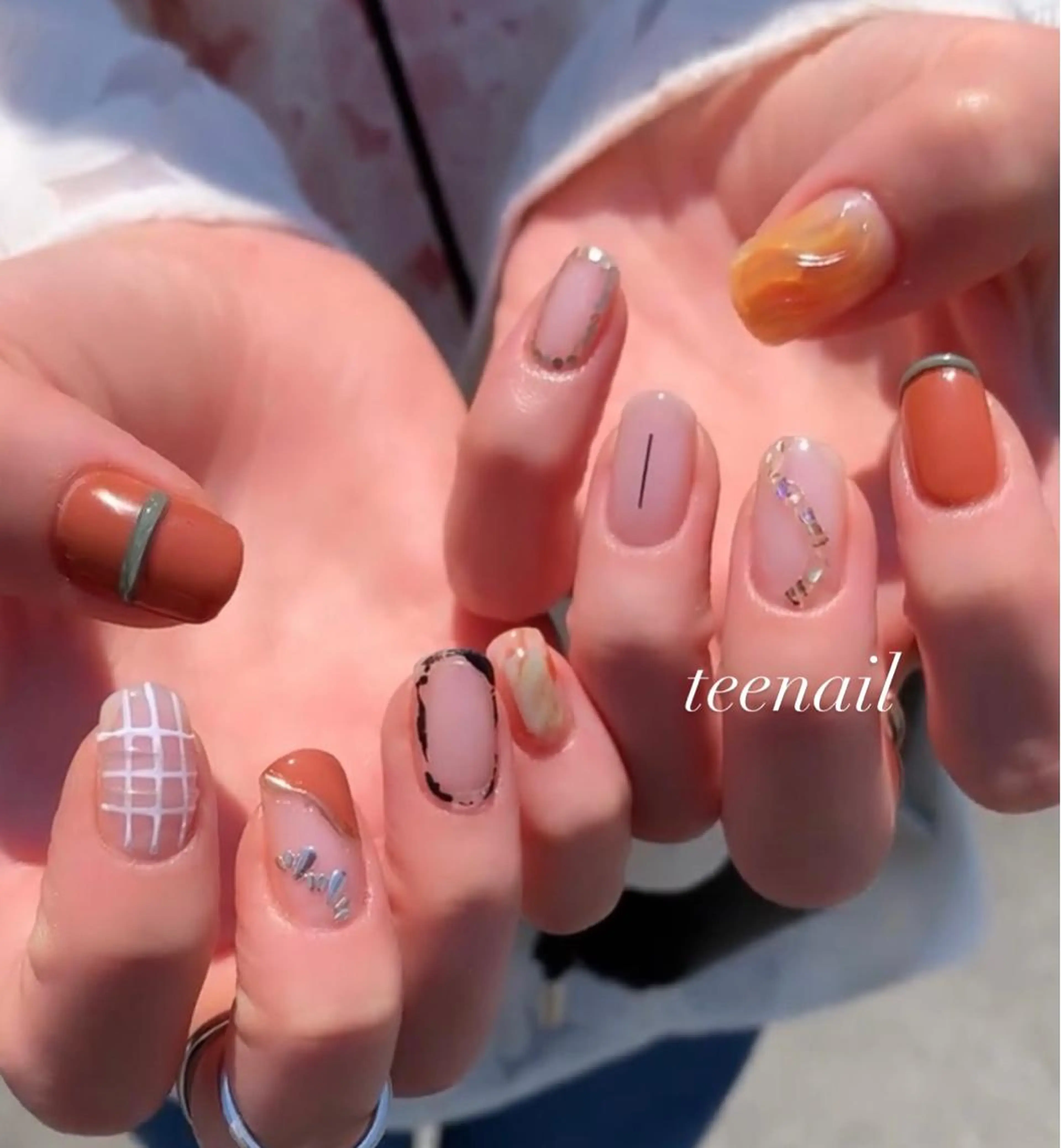 ネイル ニュアンスネイル 春ネイル ワンホンネイル ハンドネイル teenail 21のネイルデザイン