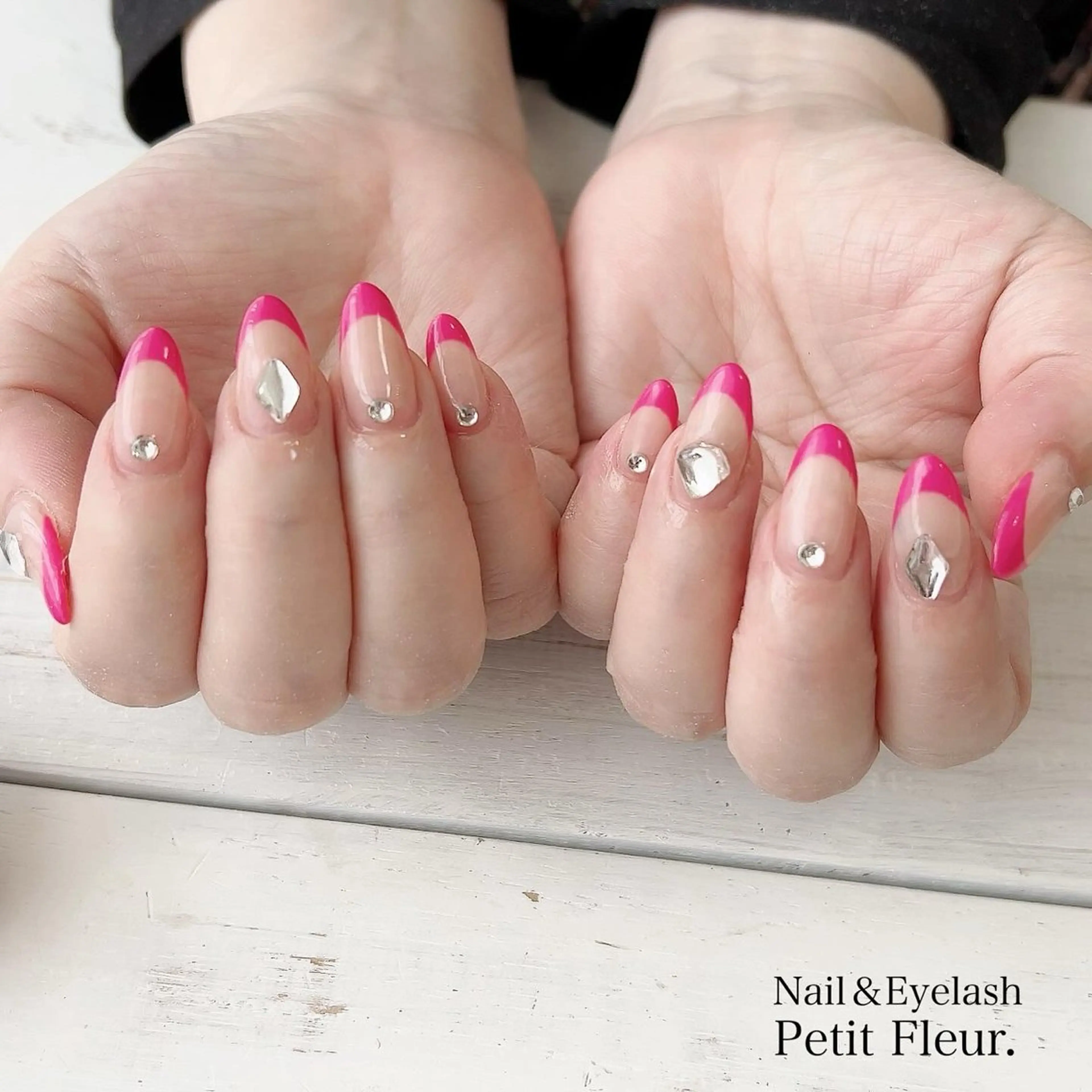 ネイル 青柳 亜梨奈のマツエク・マツパデザイン