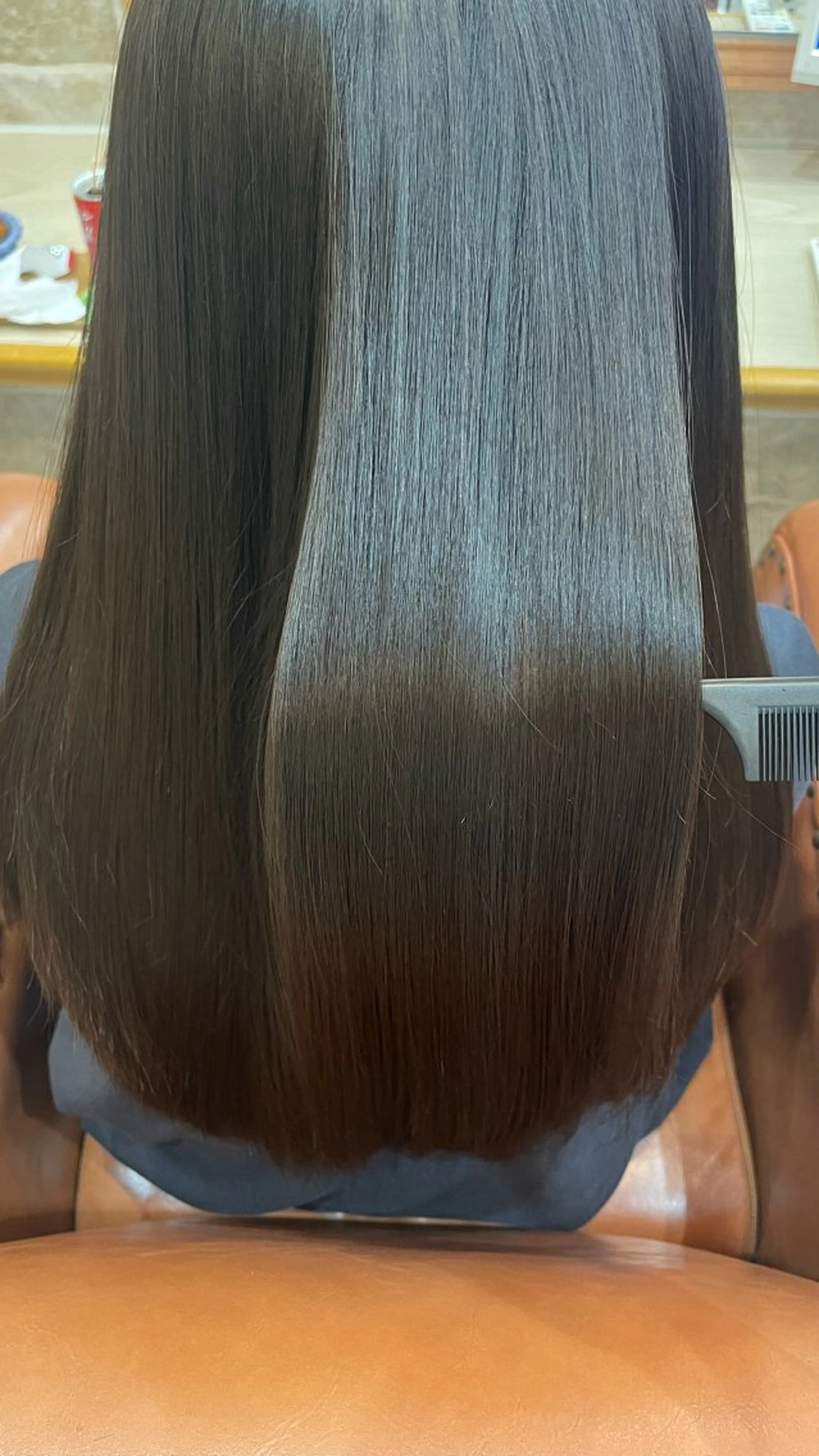 ロング 松田 唯叶のヘアスタイル