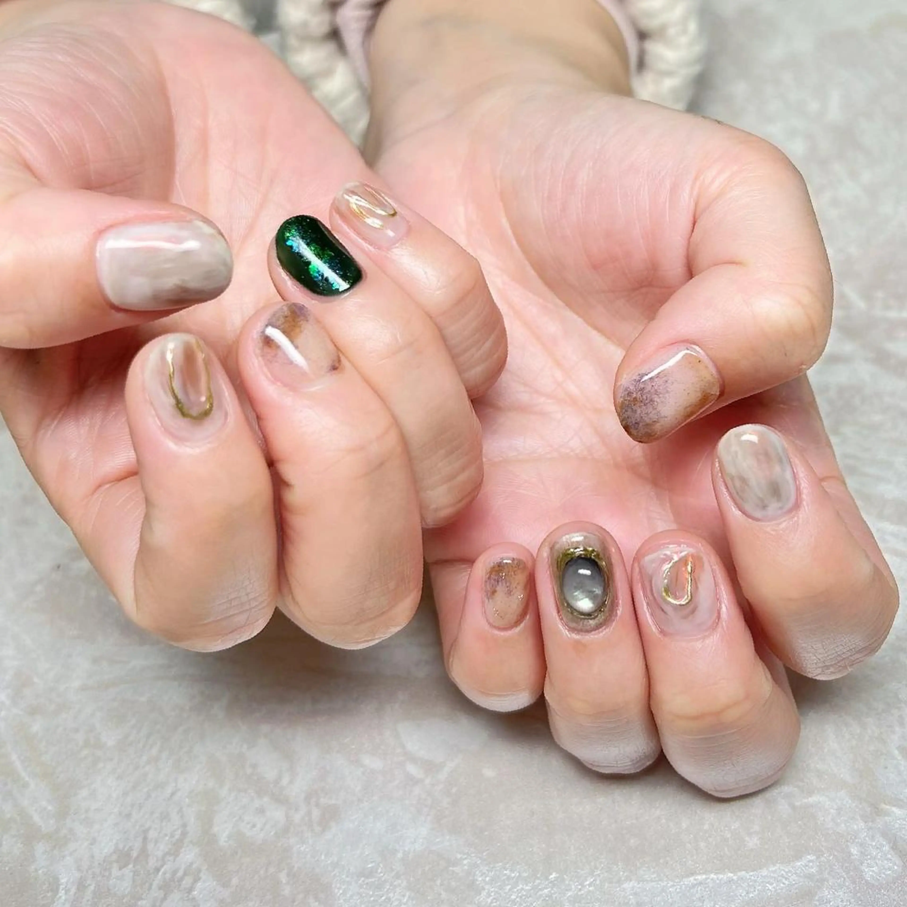 ネイル ニュアンスネイル ショートネイル gemickle nailのネイルデザイン