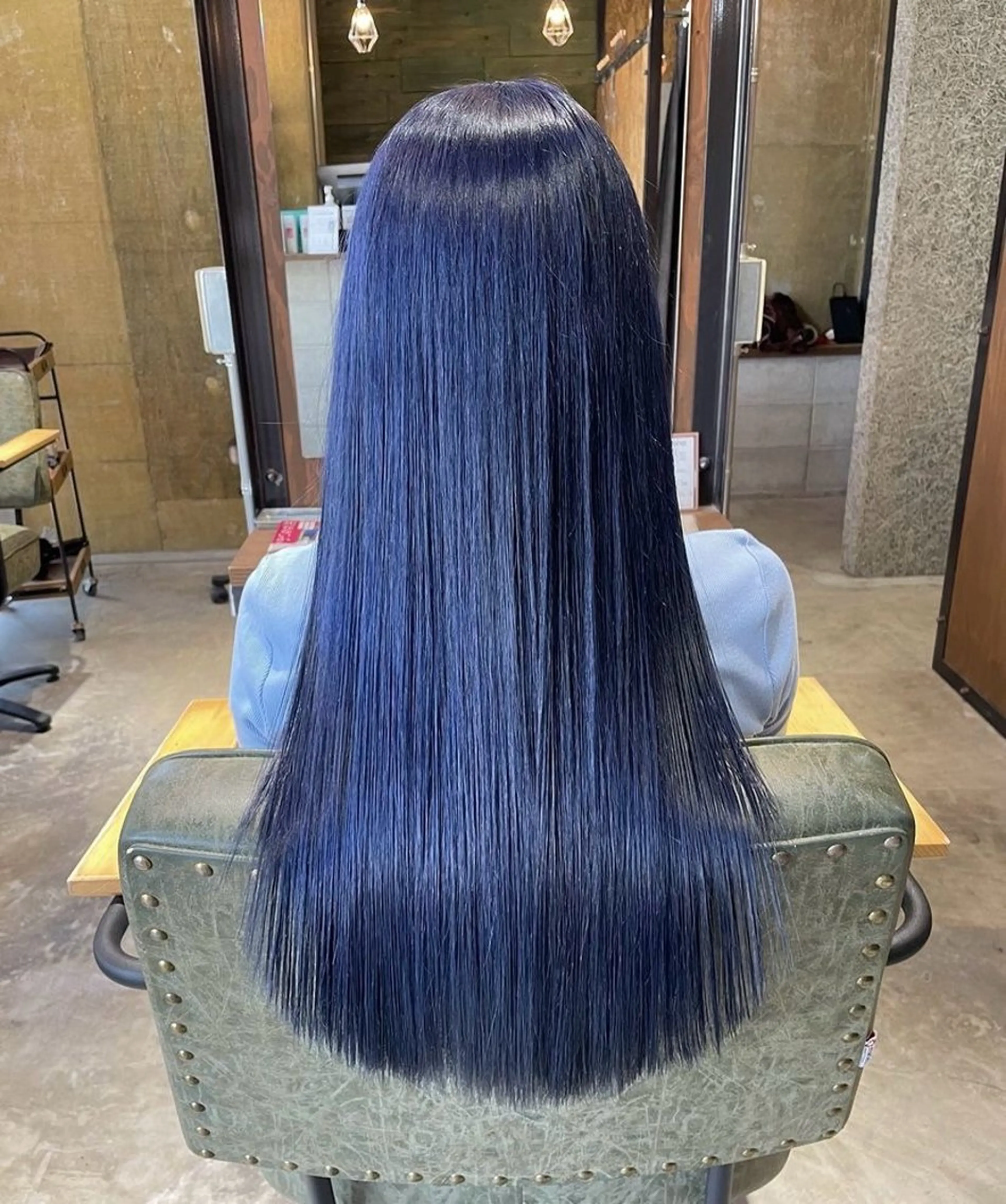 ロング カラー ベージュカラー ブリーチ ブルーカラー ダブルカラー グラデーションカラー Blanco Color&Careのヘアスタイル