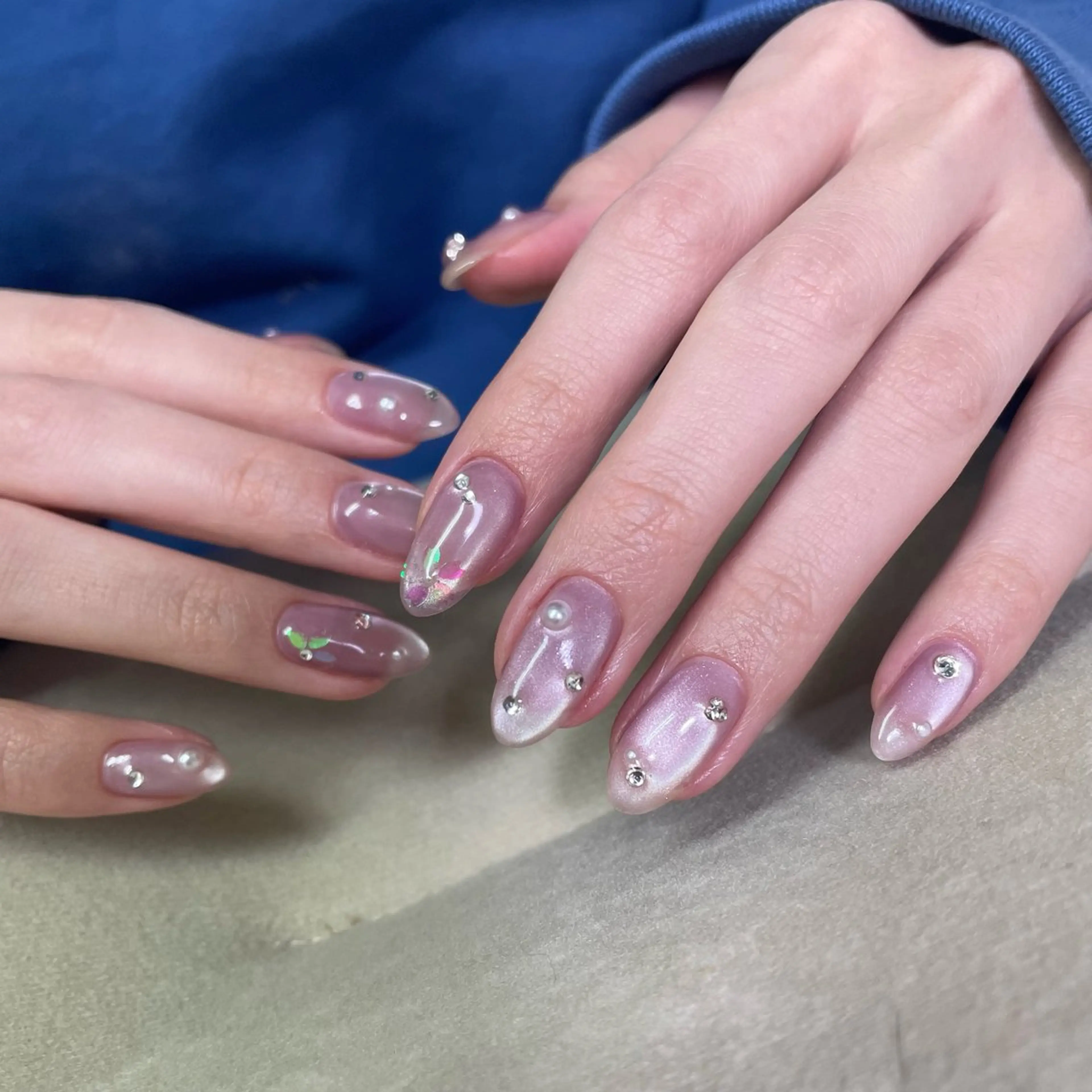 ネイル マグネットネイル ワンカラーネイル hazuki / Salon Biのネイルデザイン