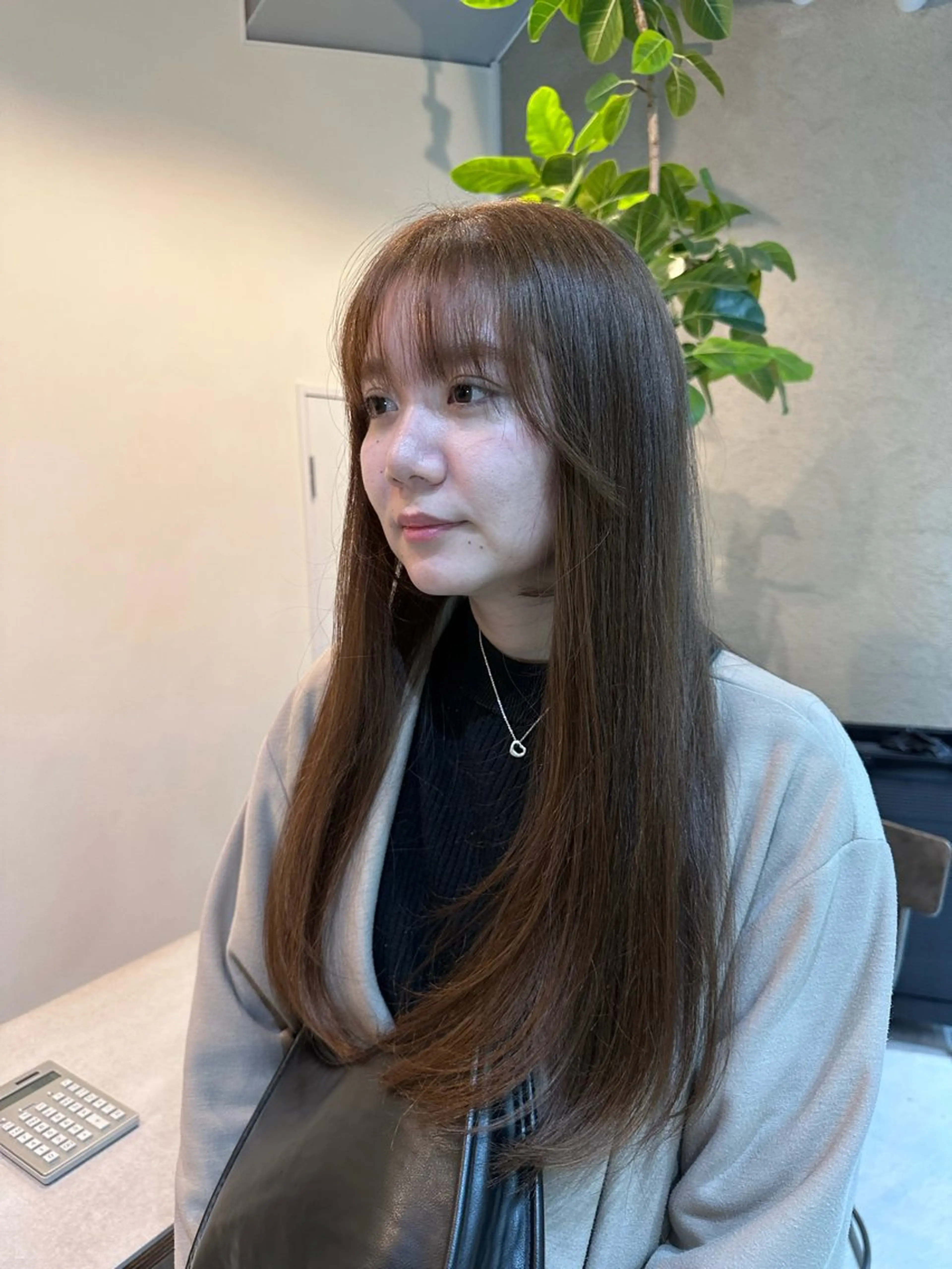 ロング カラー Shiro RENのヘアスタイル