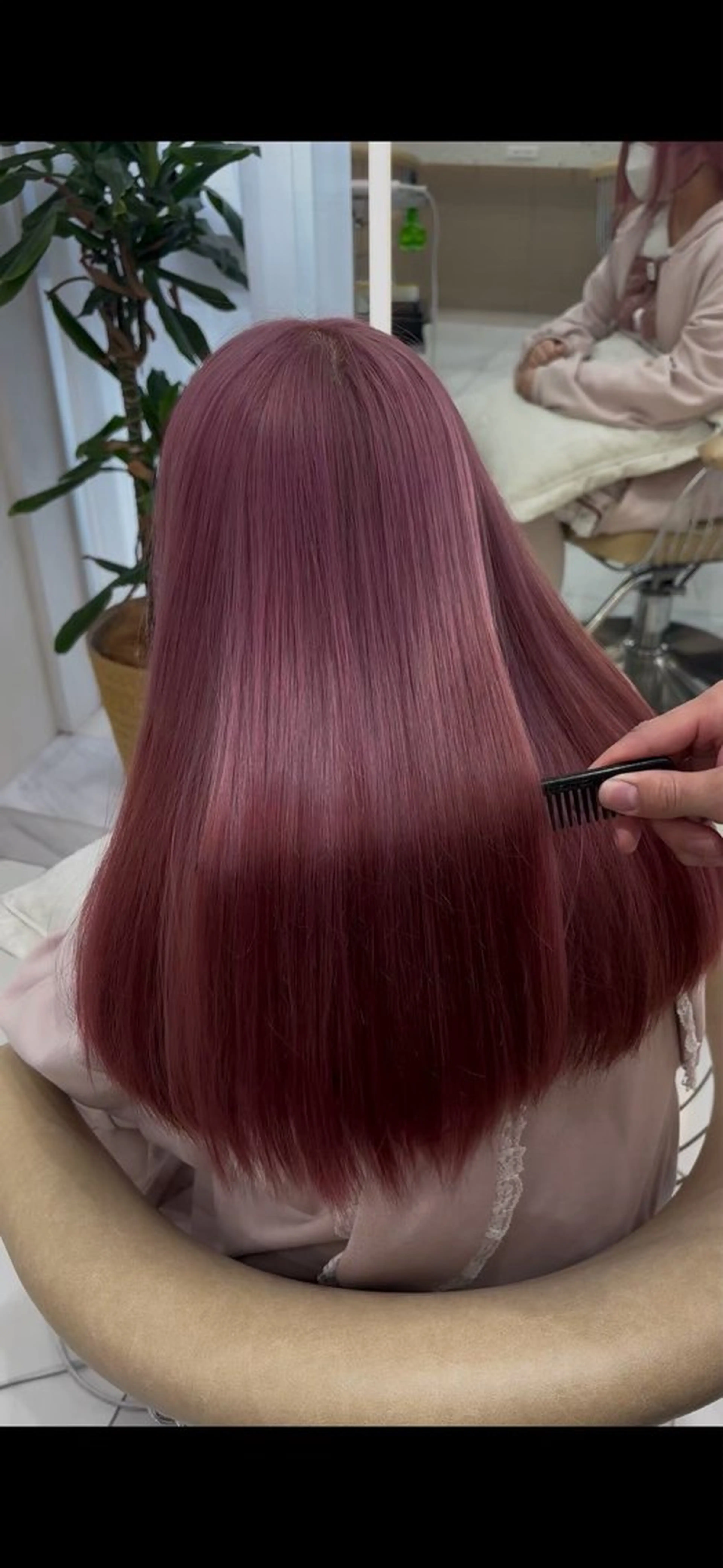 ロング ヘアカラー 斎藤 悠人のヘアスタイル