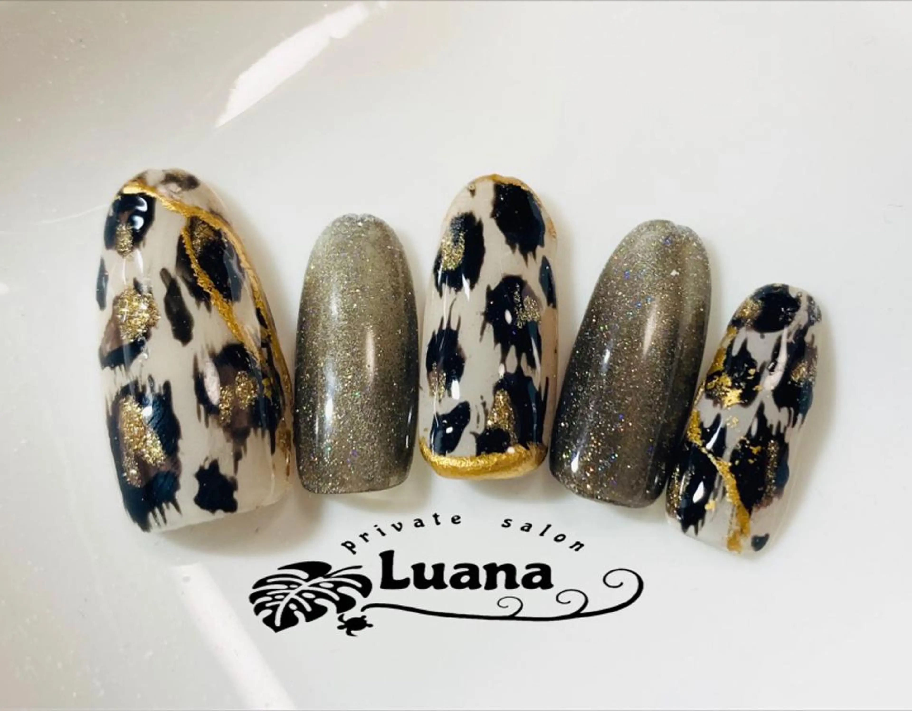 ネイル 自宅ネイルサロン ルアナのネイルデザイン