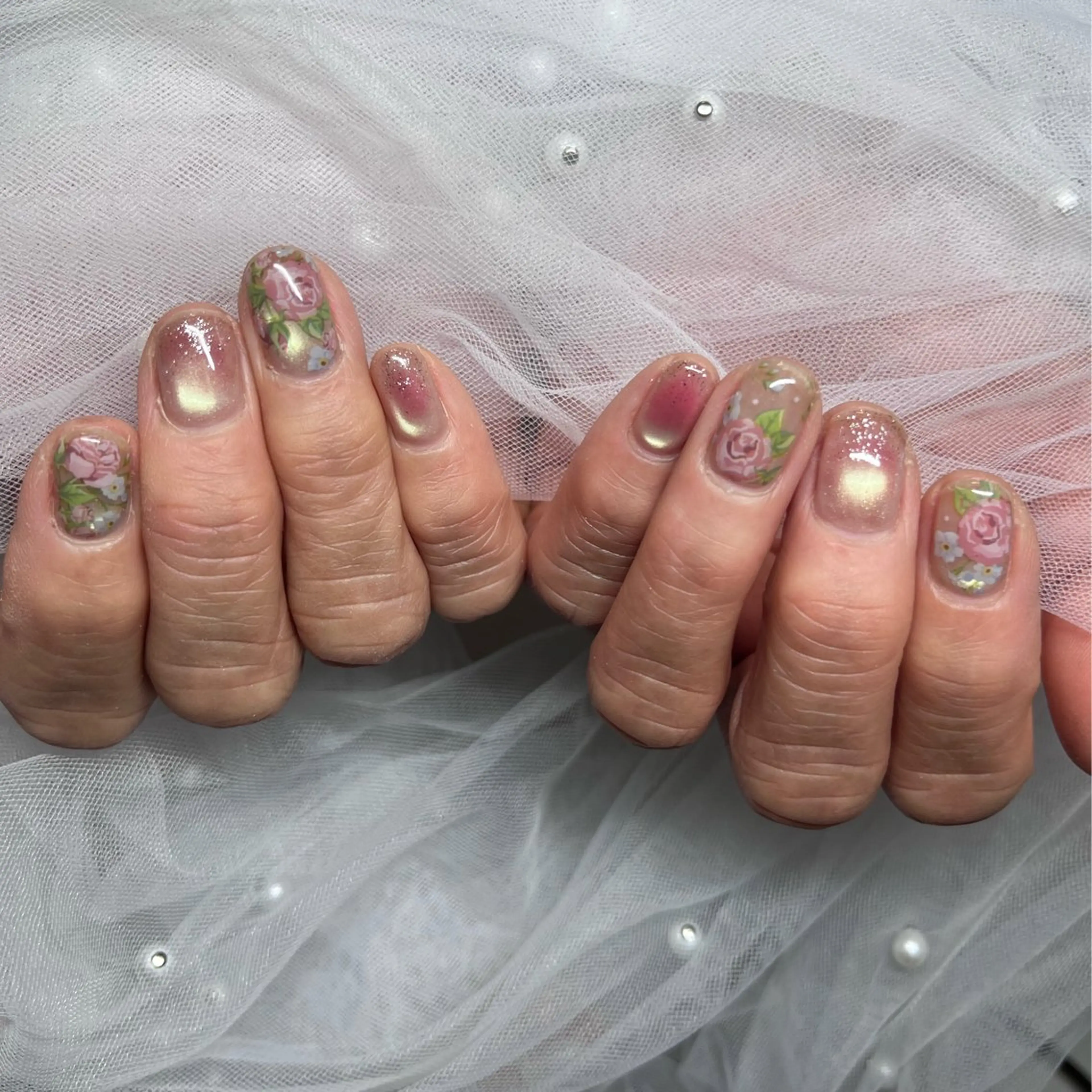 ネイル 斧田 莉穂のネイルデザイン
