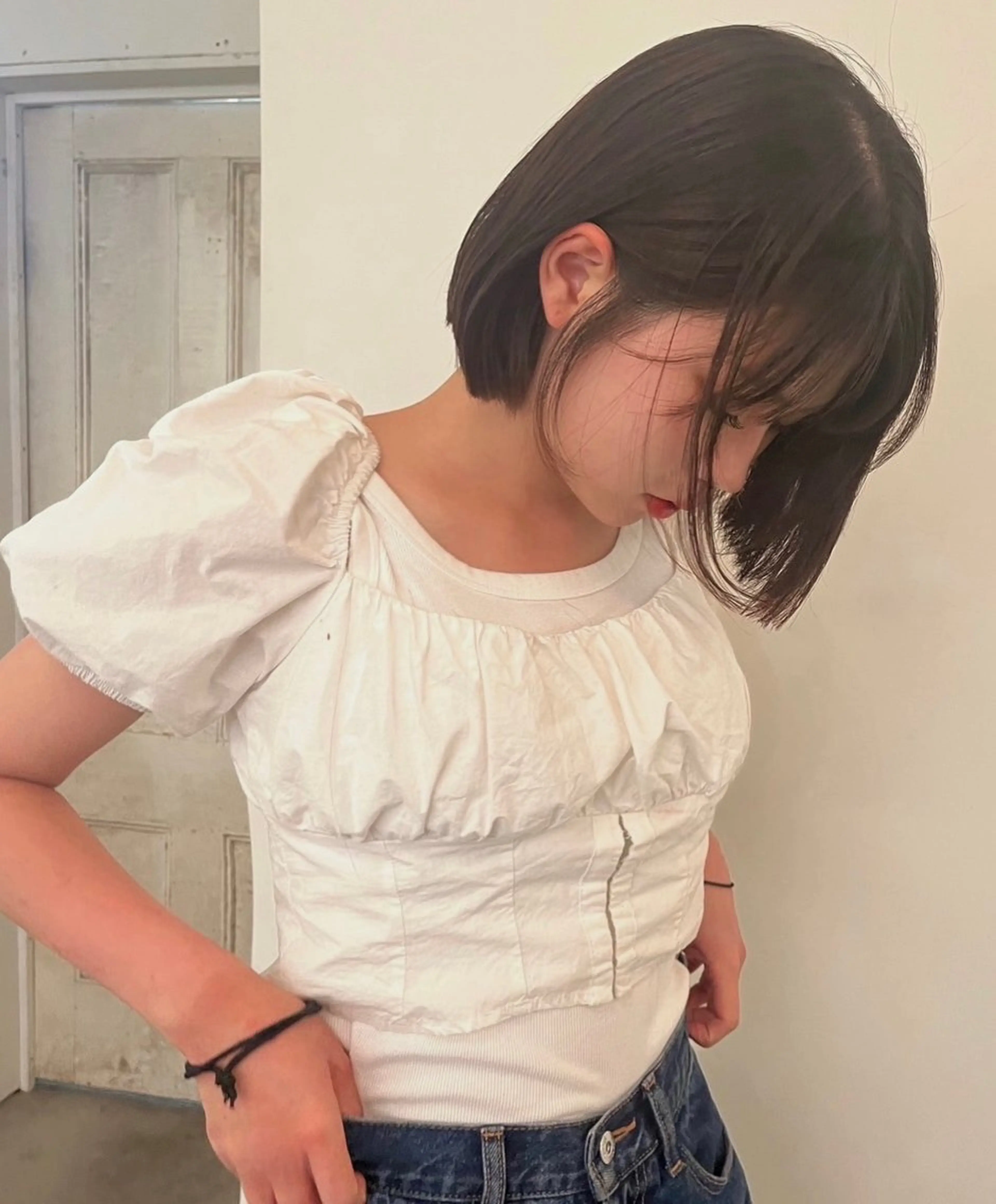 ミディアム 切りっぱなしボブ ボブ ブリーチなし/透明感 /ショート/大世のヘアスタイル