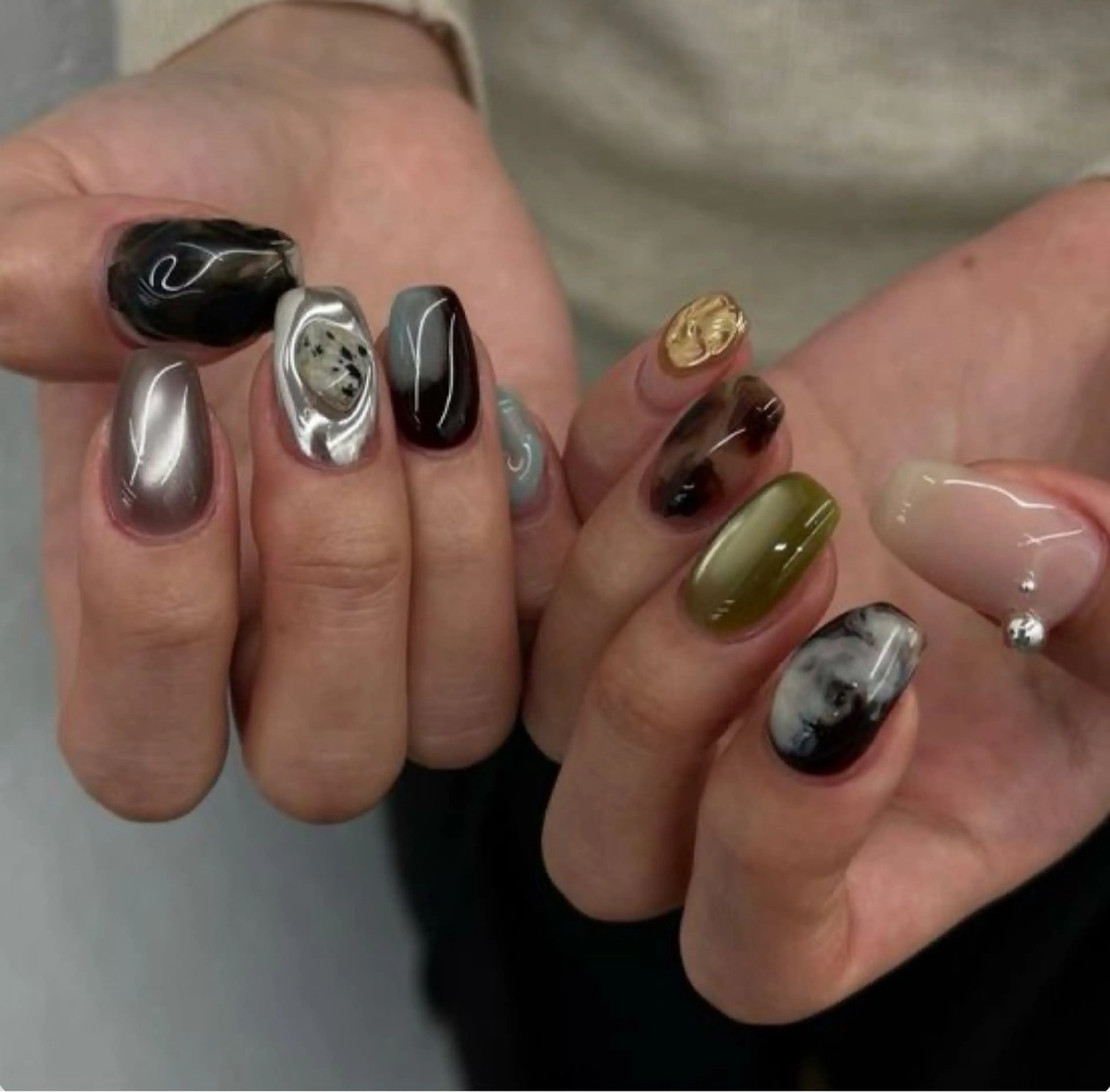 ネイル SUZU .のネイルデザイン