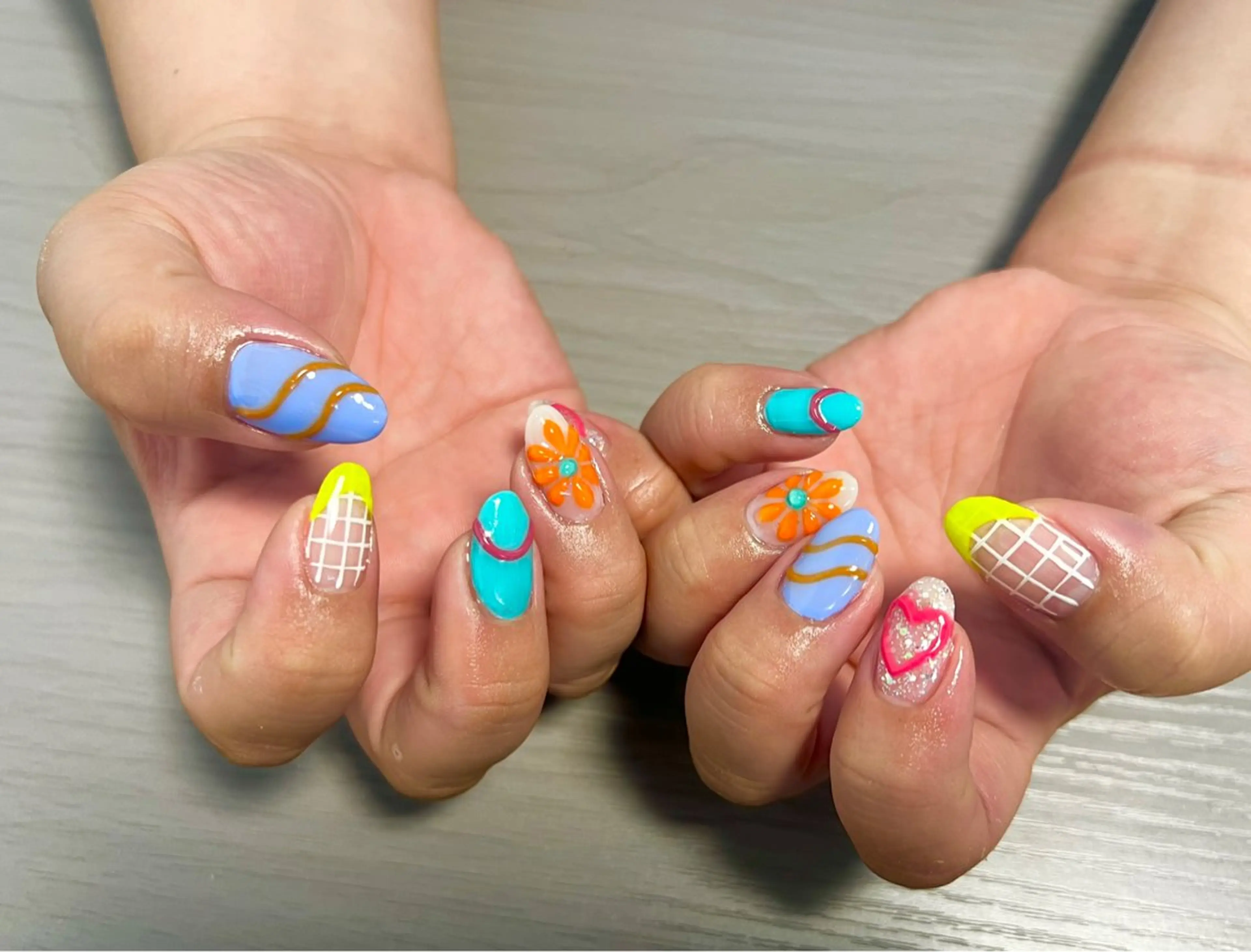 ネイル Nails Prost!のネイルデザイン
