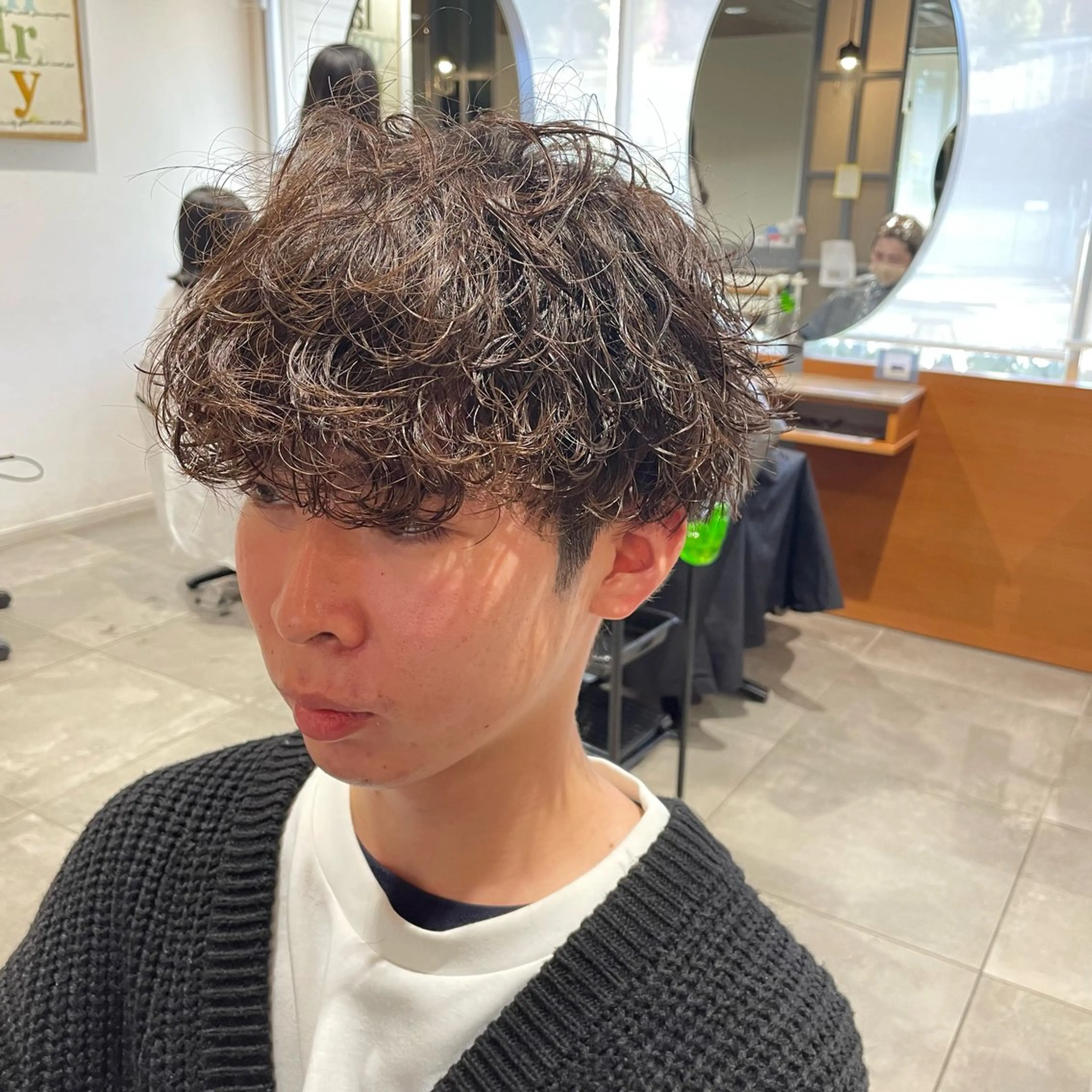 ショート パーマ メンズ isi／門真／古川橋 EITOのヘアスタイル