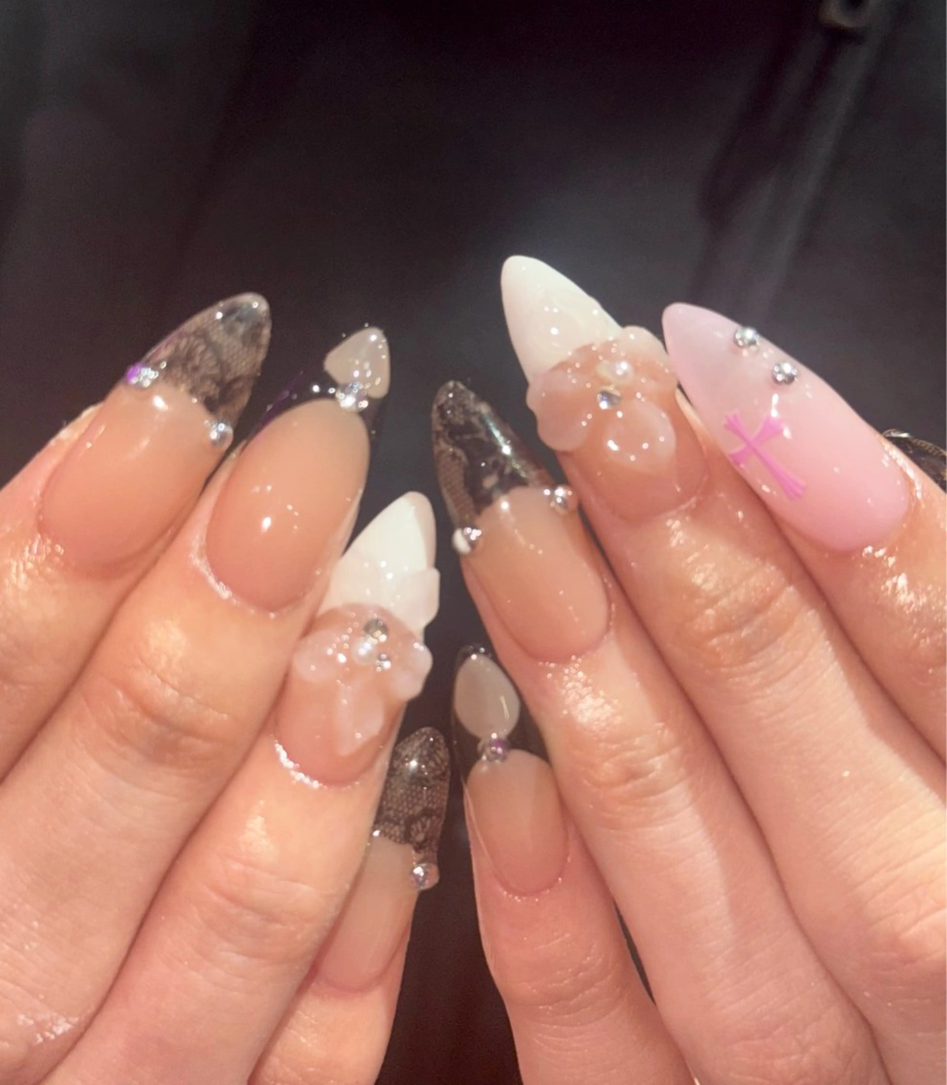 ネイル 🫧HI-KO 🫧のネイルデザイン