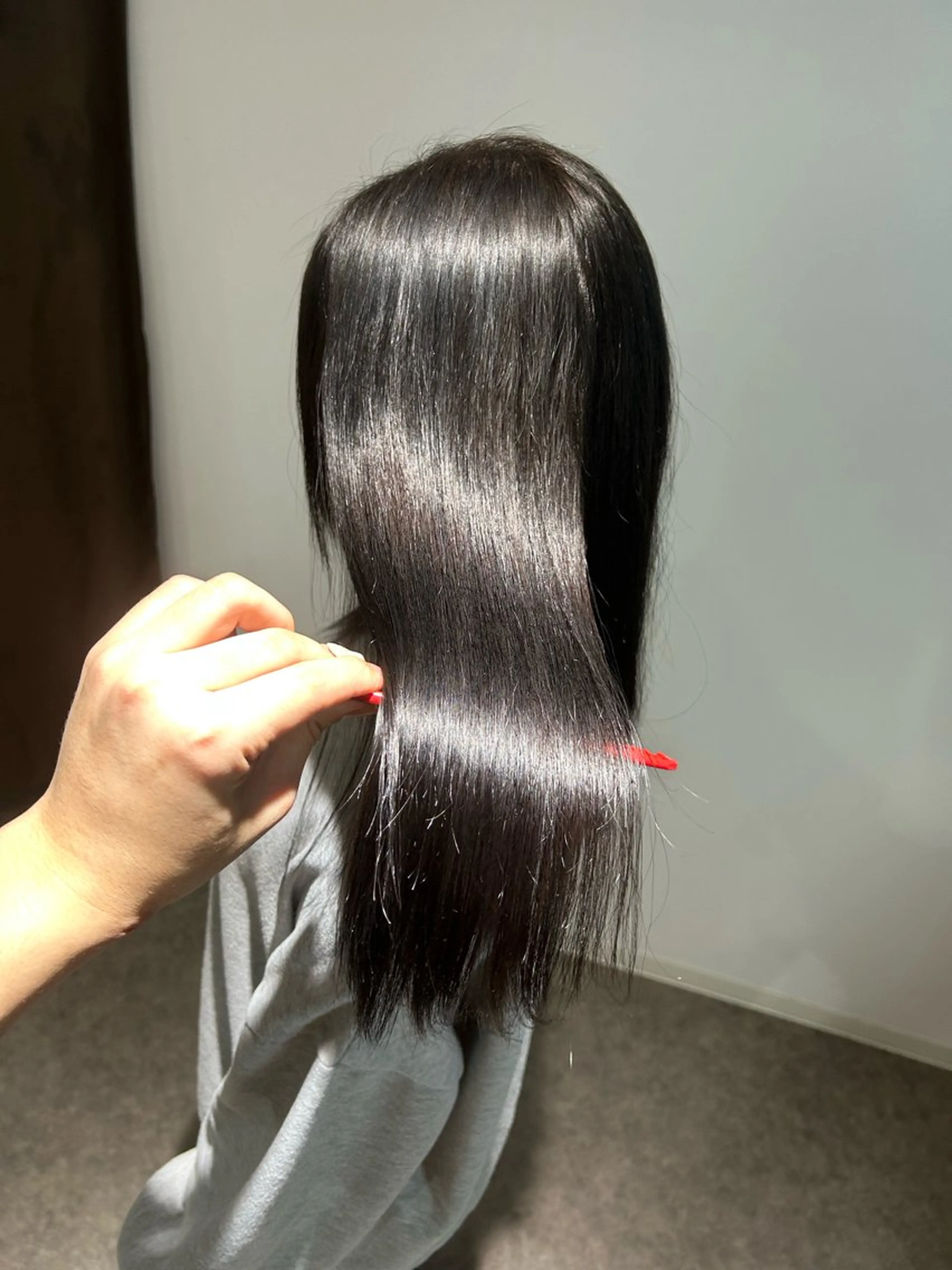 ロング カット 縮毛矯正 トリートメント タナカ レイヤのヘアスタイル