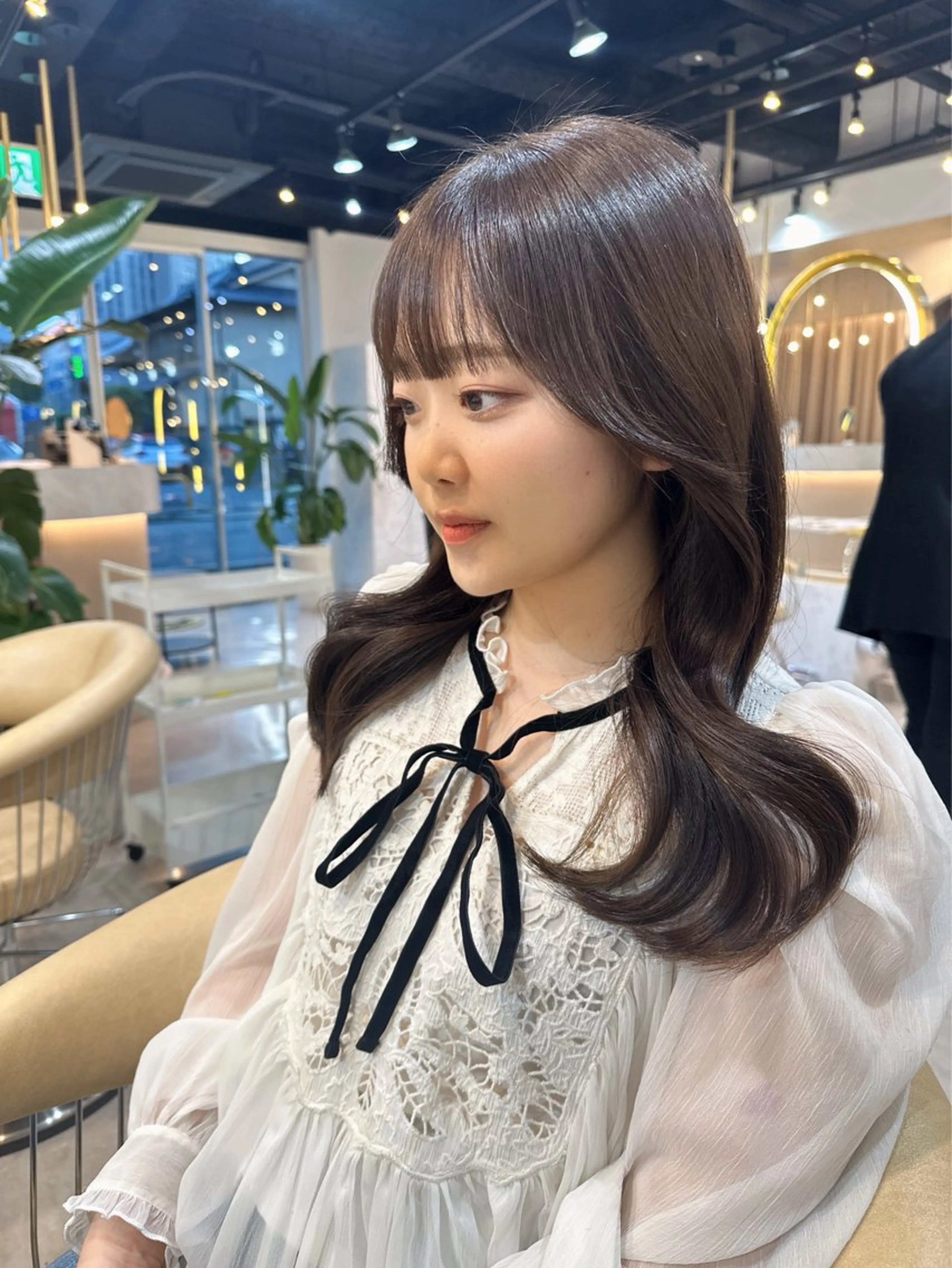 セミロング カラー カット ヘアカラー トリートメント Akane レイヤー/艶カラーのヘアスタイル