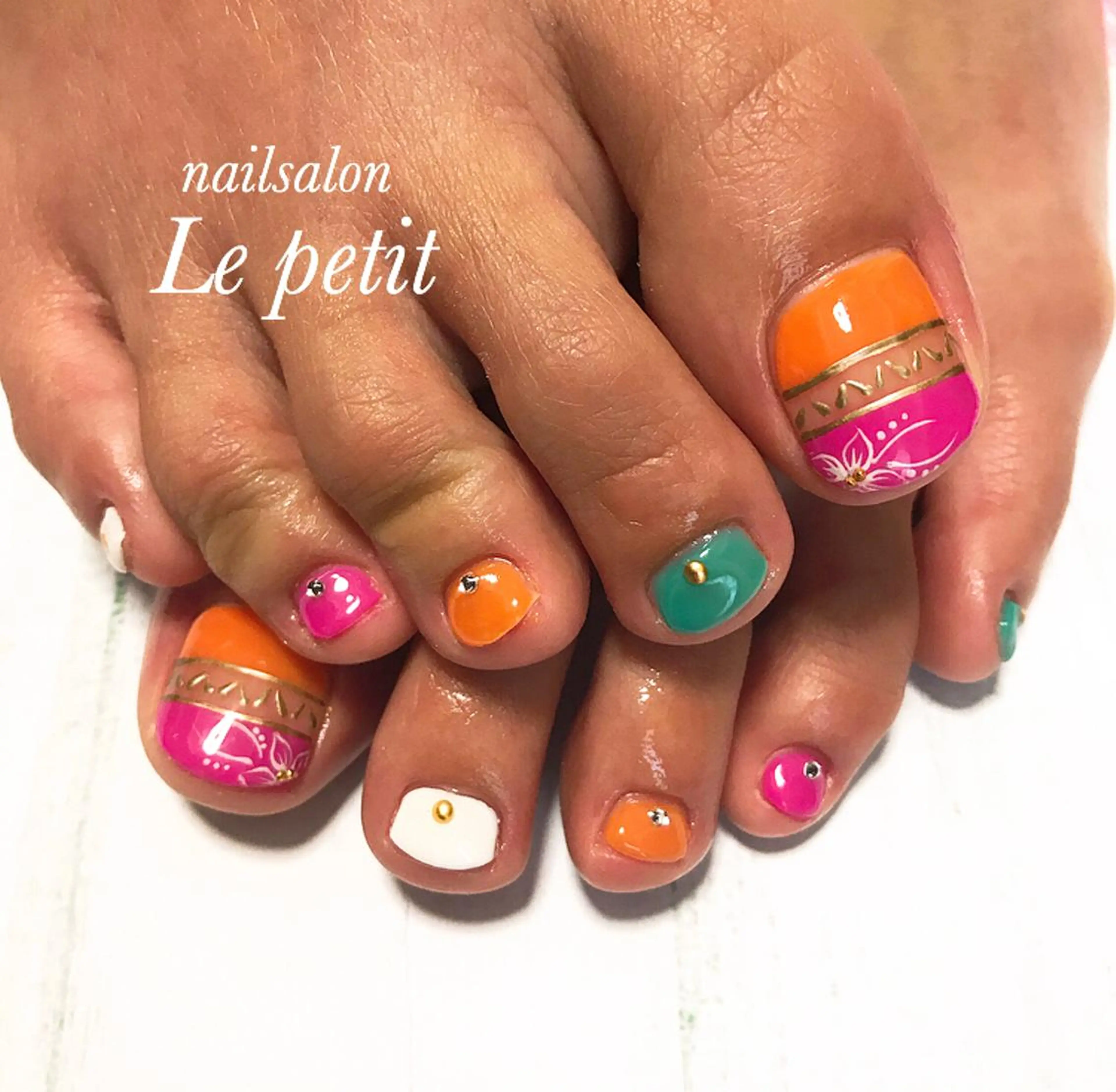 ネイル 石野 広佳のネイルデザイン