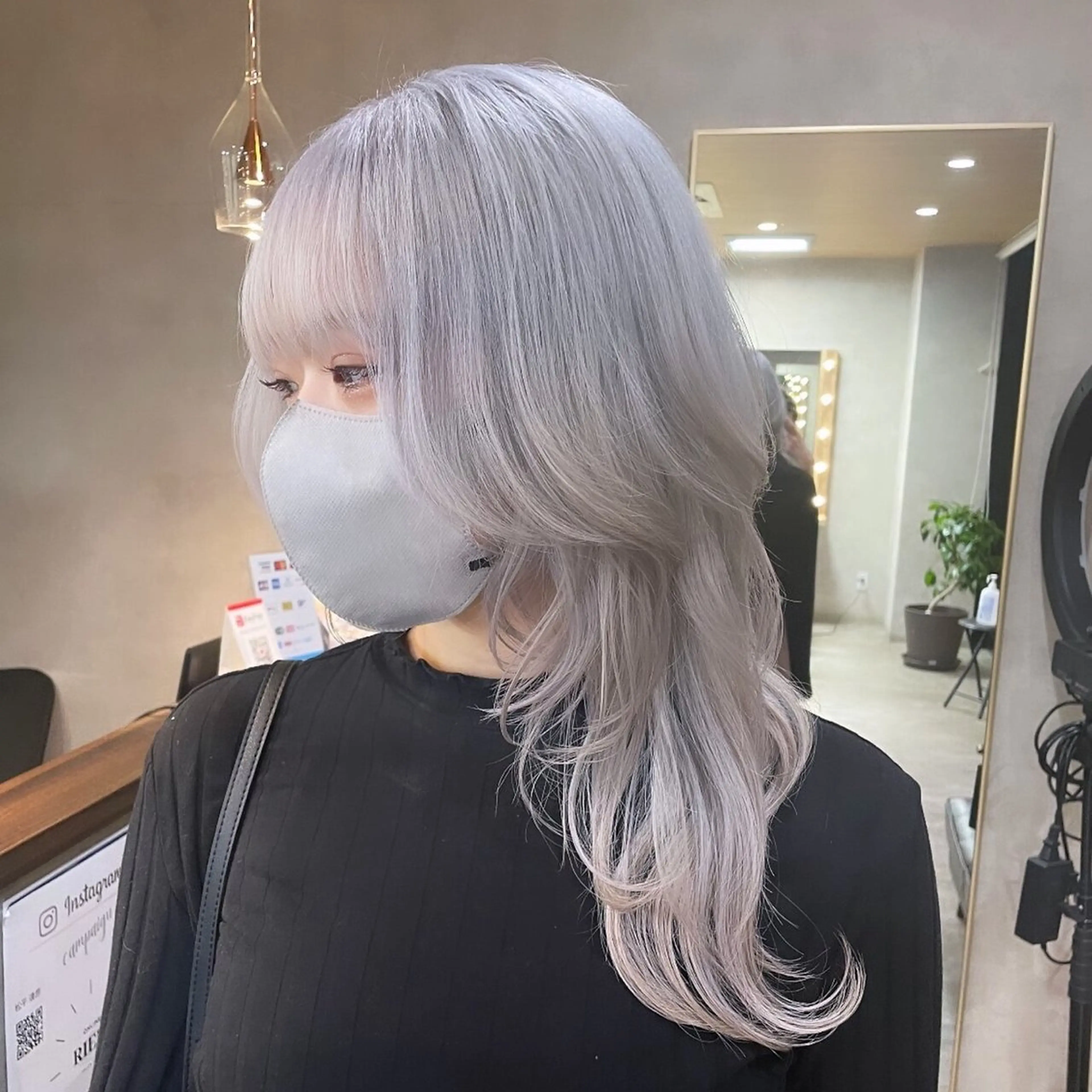 ロング カラー ヘアカラー トリートメント RIENS xreaのヘアスタイル