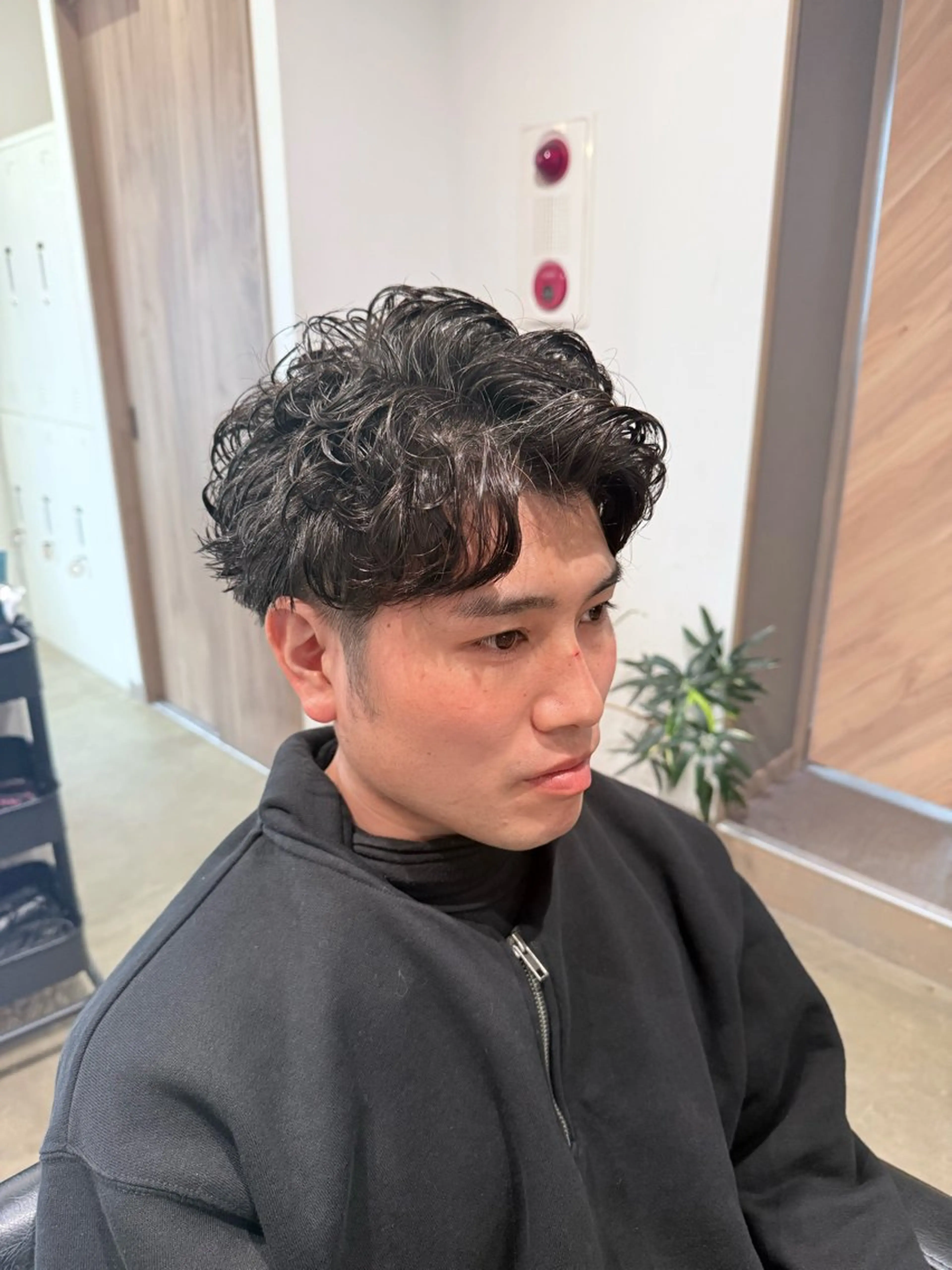 メンズ マッシュ メンズパーマ カット パーマ Hirose Ryoのヘアスタイル