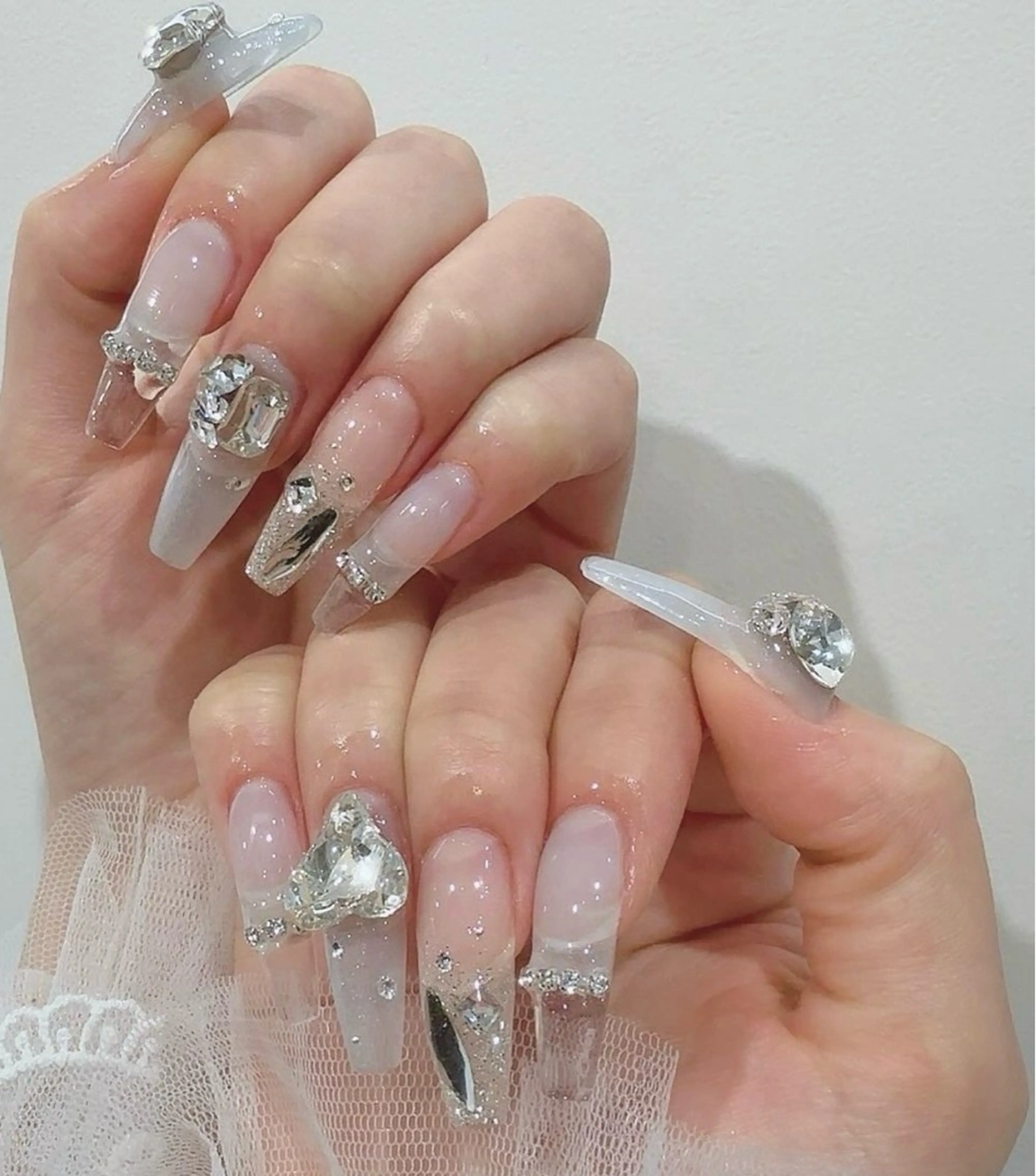 ネイル 韓国ネイル 持ち込み ニュアンスネイル ネイルチップ ハンドネイル TABI ANA.CHUOのネイルデザイン