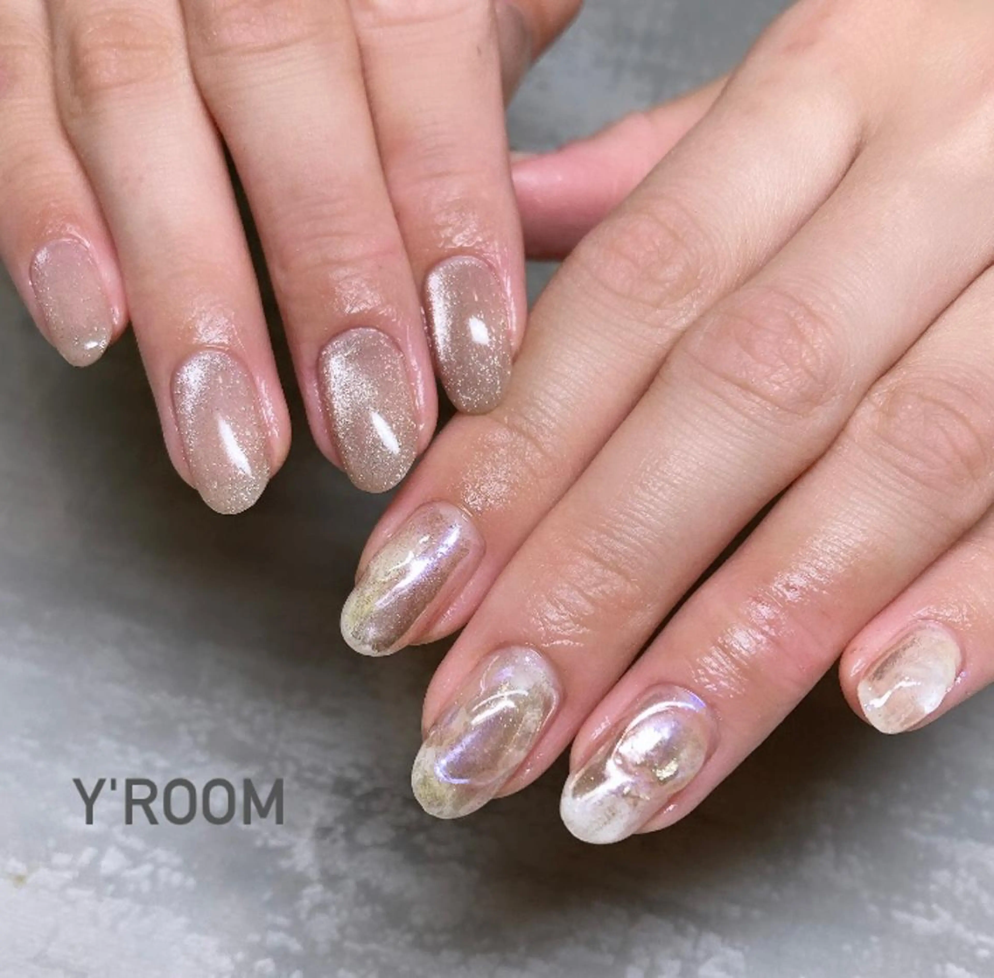 ネイル オーロラネイル フラッシュネイル フットネイル ジェルネイル 氷ネイル・うるうるネイル ハンドネイル YUKA （ネイリスト）のネイルデザイン